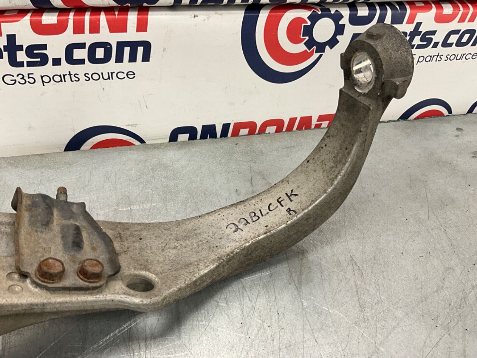 2004 Nissan Z33 350Z Passenger Right Steering Knuckle Spindle OEM 22BLCFK - On Point Parts Inc