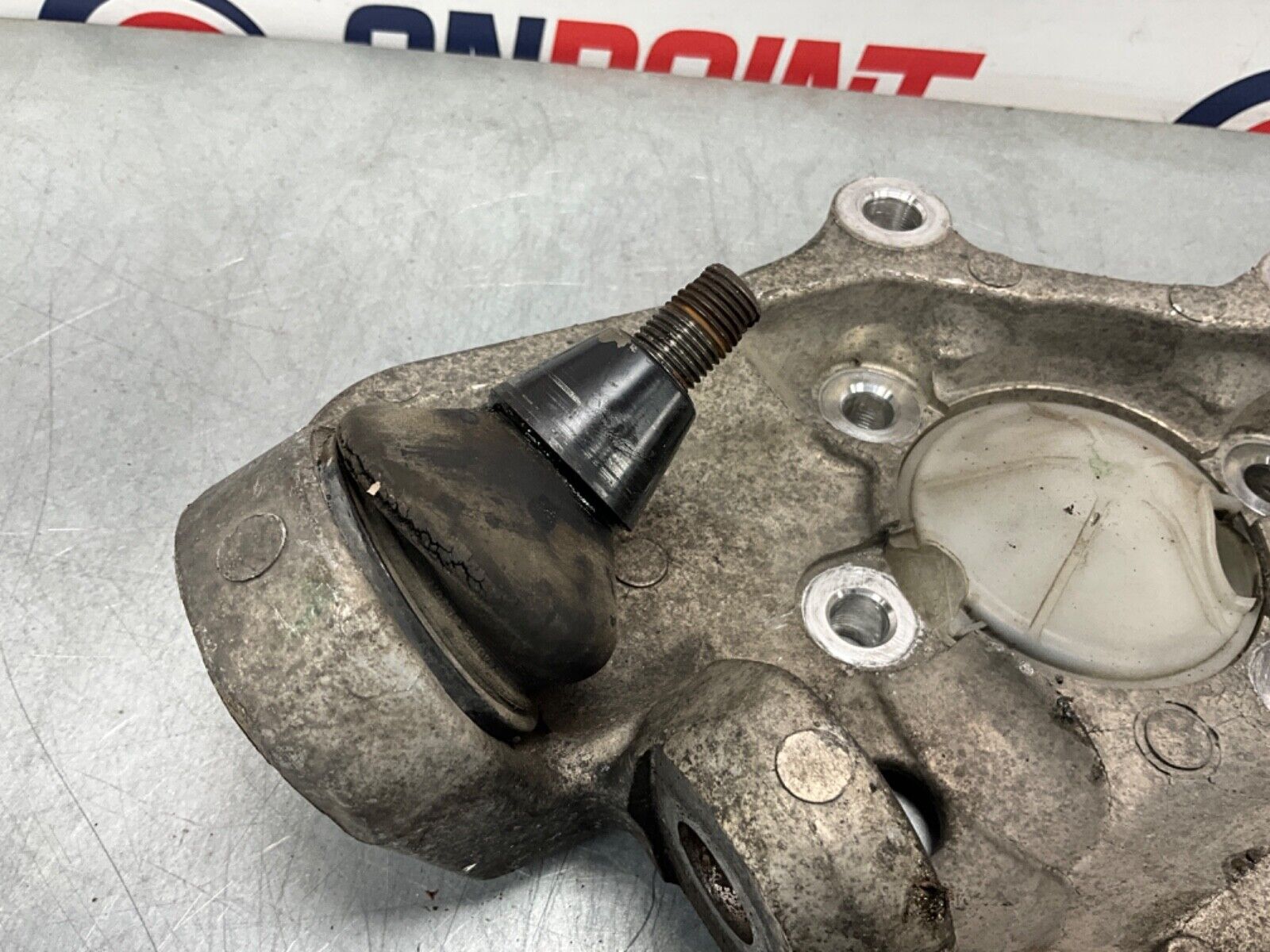 2004 Nissan Z33 350Z Passenger Right Steering Knuckle Spindle OEM 22BLCFK - On Point Parts Inc