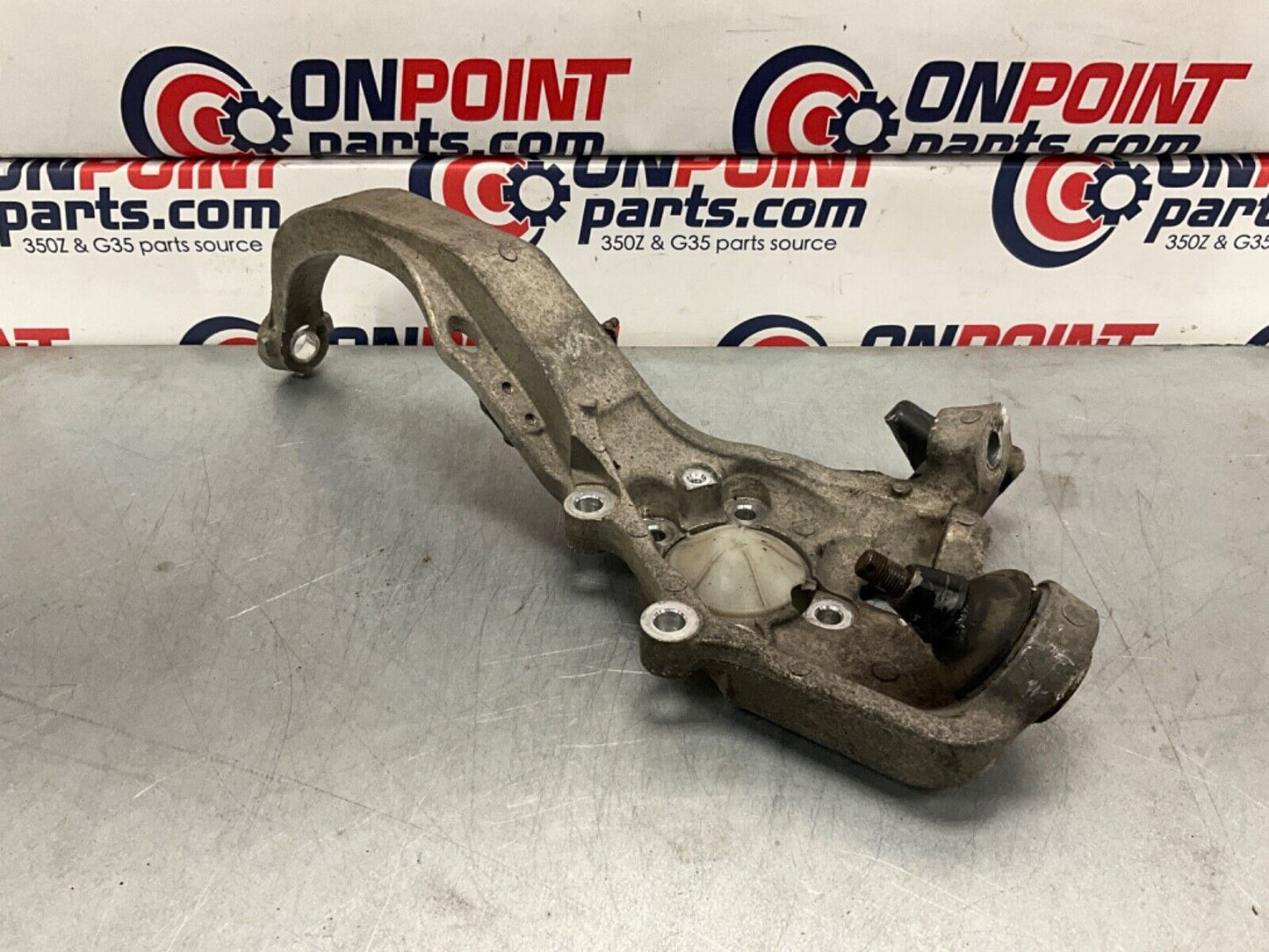2004 Nissan Z33 350Z Passenger Right Steering Knuckle Spindle OEM 22BLCFK - On Point Parts Inc