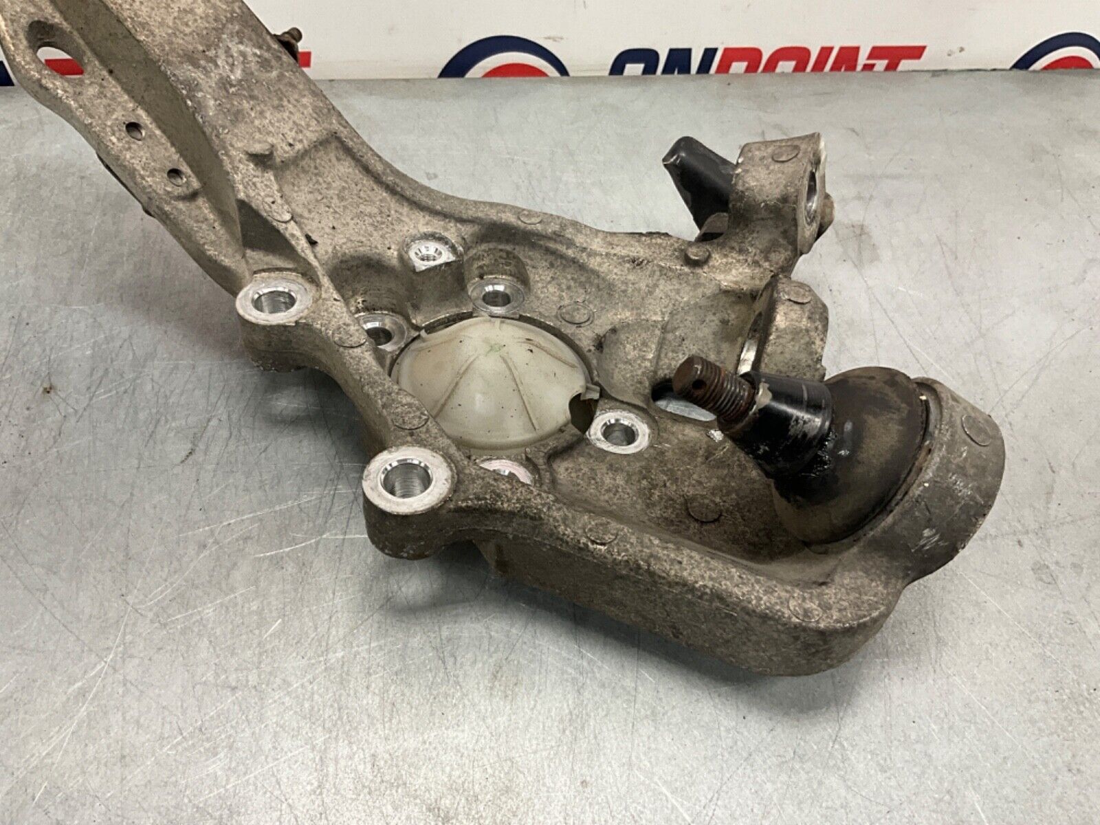 2004 Nissan Z33 350Z Passenger Right Steering Knuckle Spindle OEM 22BLCFK - On Point Parts Inc