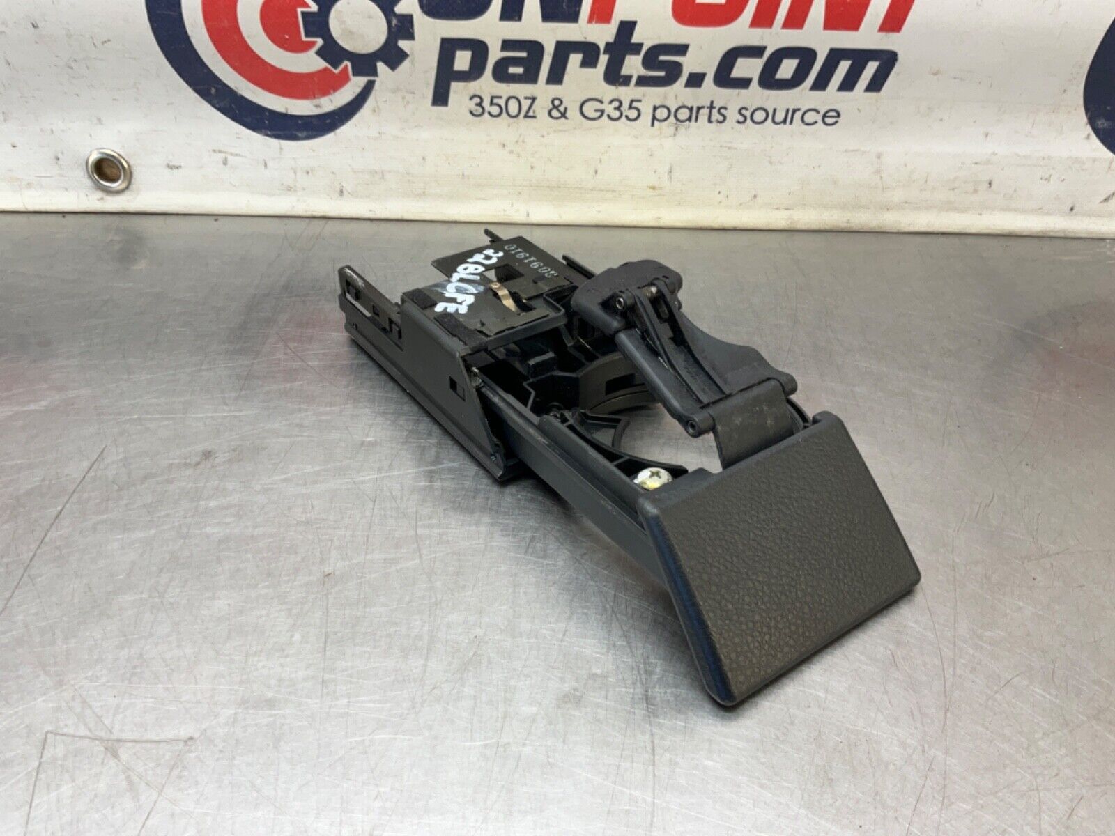 2004 Nissan Z33 350Z Passenger Right Dash Pop Out Cupholder OEM 22BLCFE - On Point Parts Inc