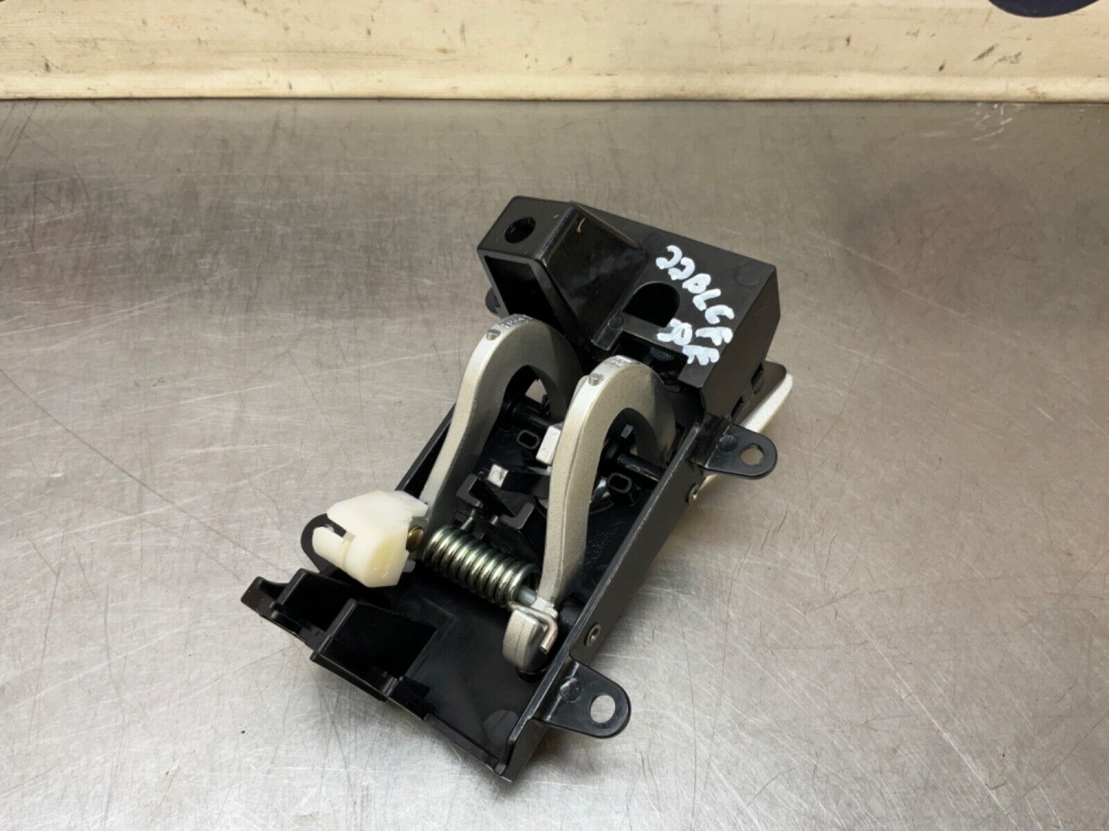 2004 Nissan Z33 350Z Passenger Right Interior Door Release Handle OEM 22BLCFE - On Point Parts Inc