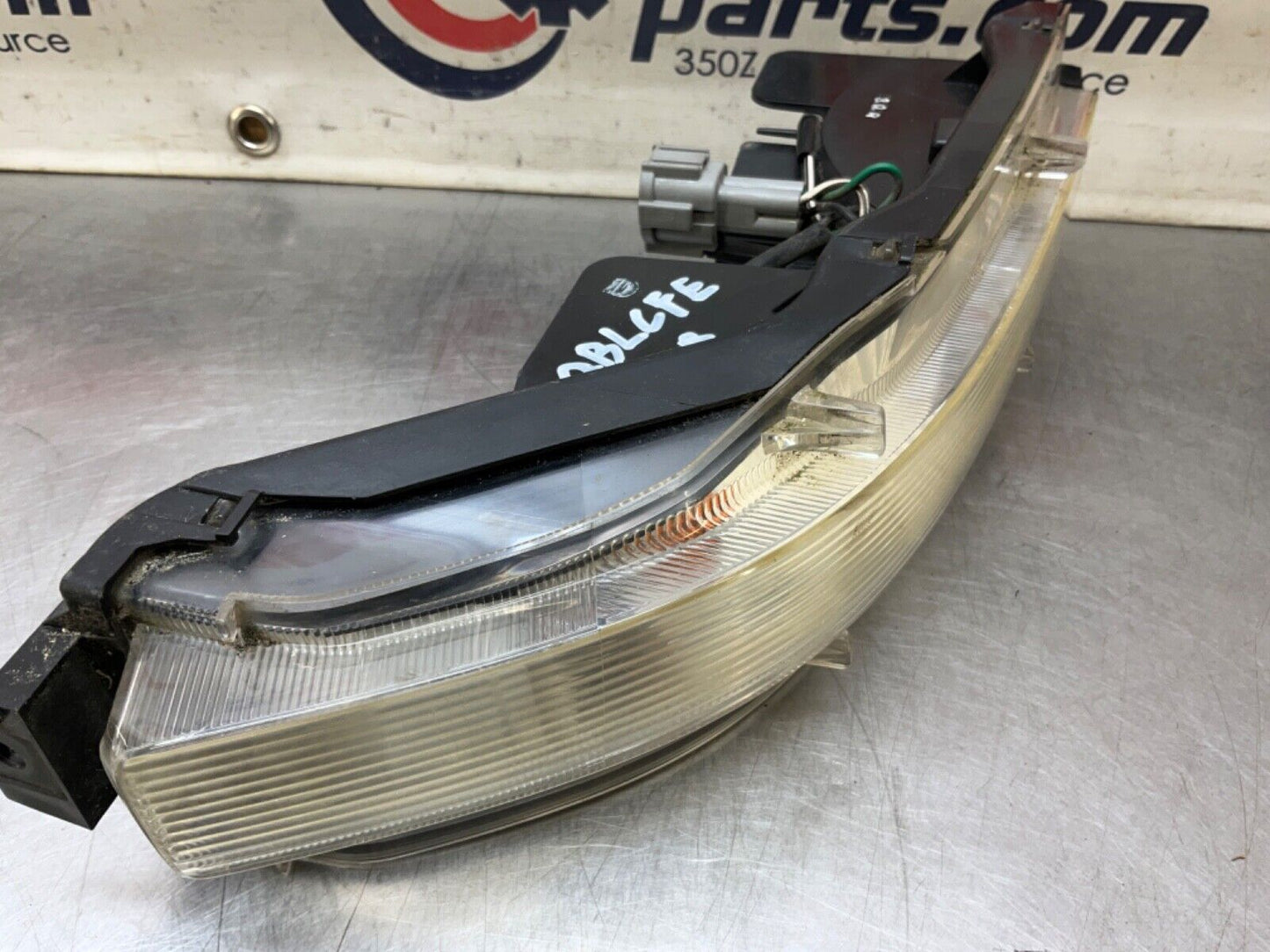 2004 Nissan Z33 350Z Passenger Right Rear Bumper Turn Signal Light OEM 22BLCFE - On Point Parts Inc