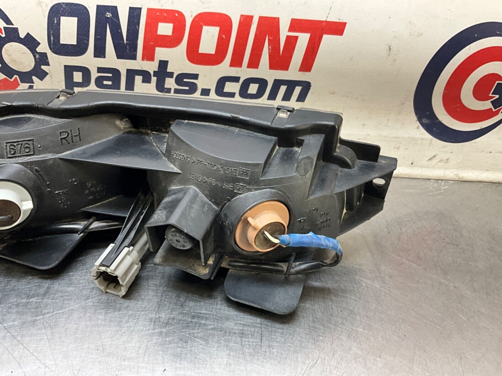 2004 Nissan Z33 350Z Passenger Right Rear Bumper Turn Signal Light OEM 22BLCFE - On Point Parts Inc