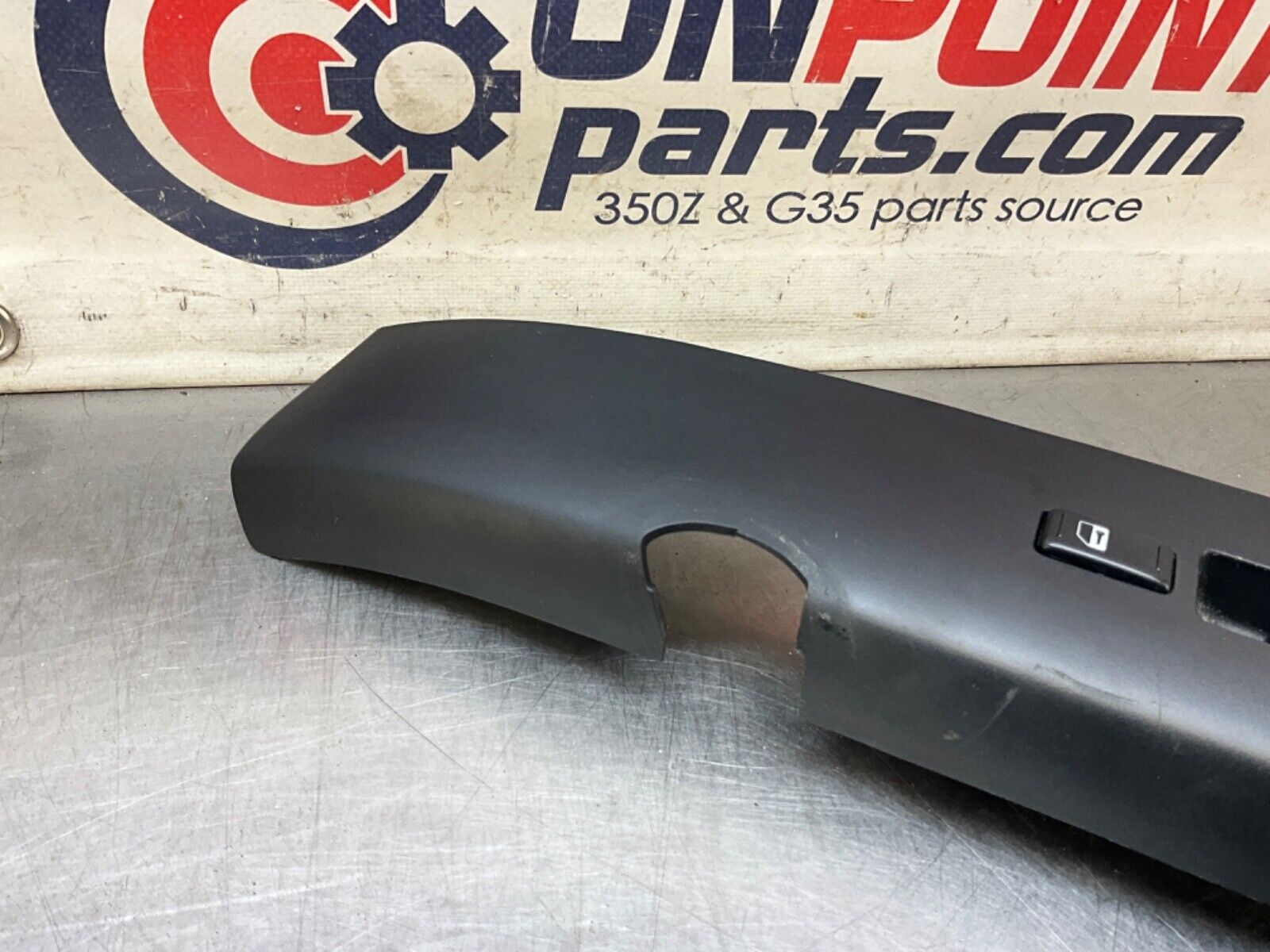2004 Nissan Z33 350Z Passenger Right Window Door Lock Switch Trim OEM 22BLCFE - On Point Parts Inc