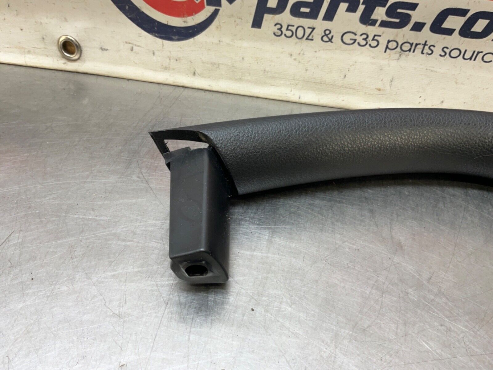 2004 Nissan Z33 350Z Passenger Right Interior Door Grip Pull Handle OEM 22BLCFE - On Point Parts Inc