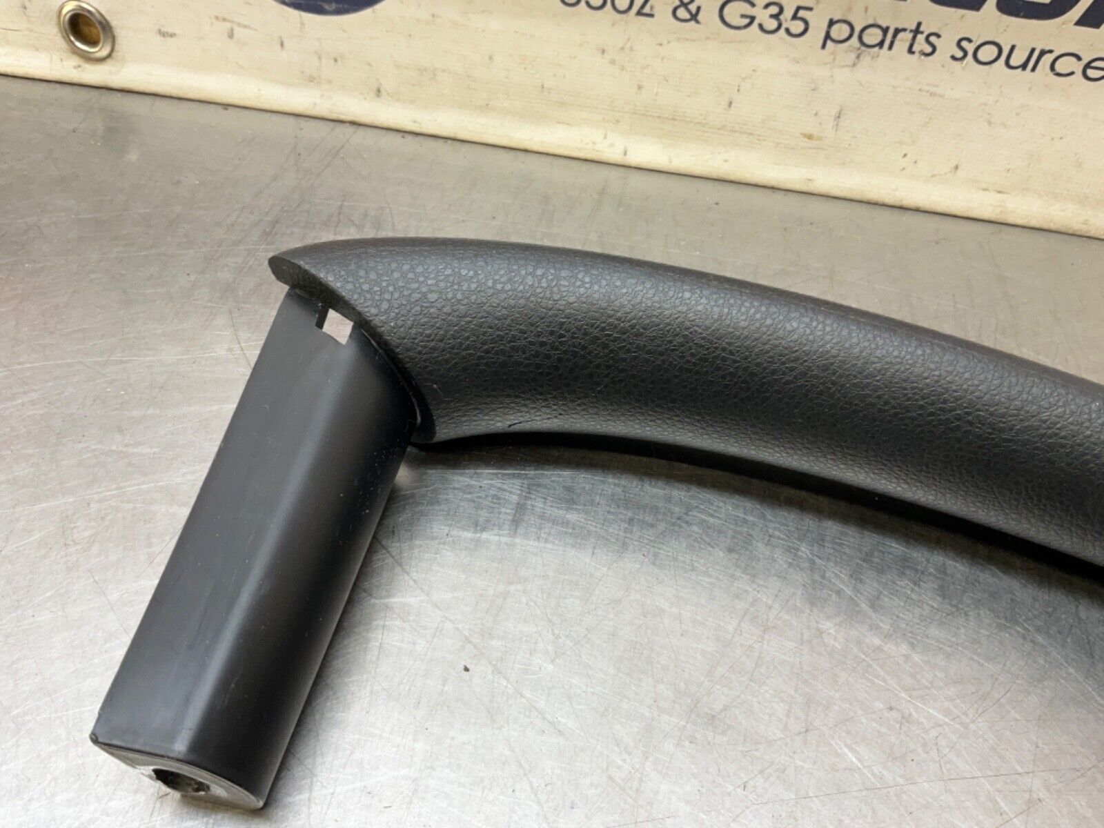 2004 Nissan Z33 350Z Passenger Right Interior Door Grip Pull Handle OEM 22BLCFE - On Point Parts Inc