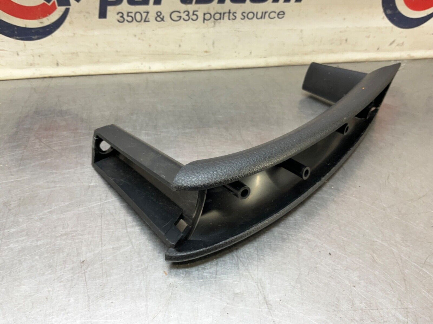 2004 Nissan Z33 350Z Passenger Right Interior Door Grip Pull Handle OEM 22BLCFE - On Point Parts Inc
