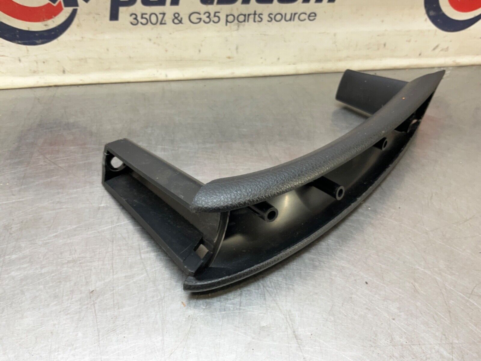 2004 Nissan Z33 350Z Passenger Right Interior Door Grip Pull Handle OEM 22BLCFE - On Point Parts Inc