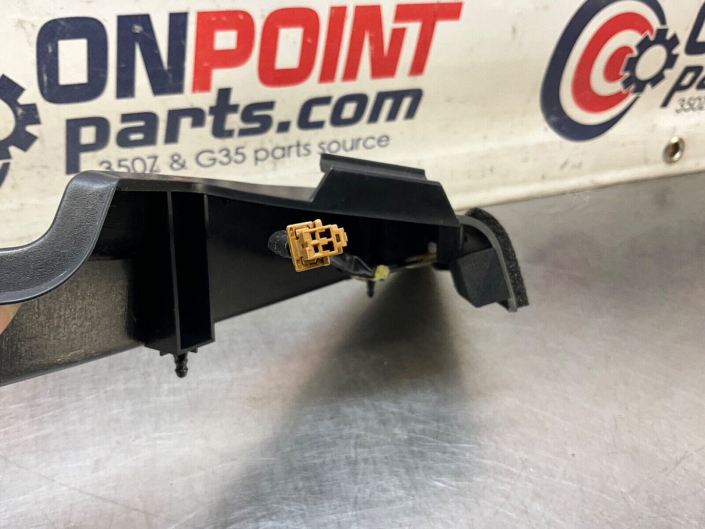 2004 Nissan Z33 350Z Passenger Right Tweeter Speaker Cover OEM 22BLCFE - On Point Parts Inc