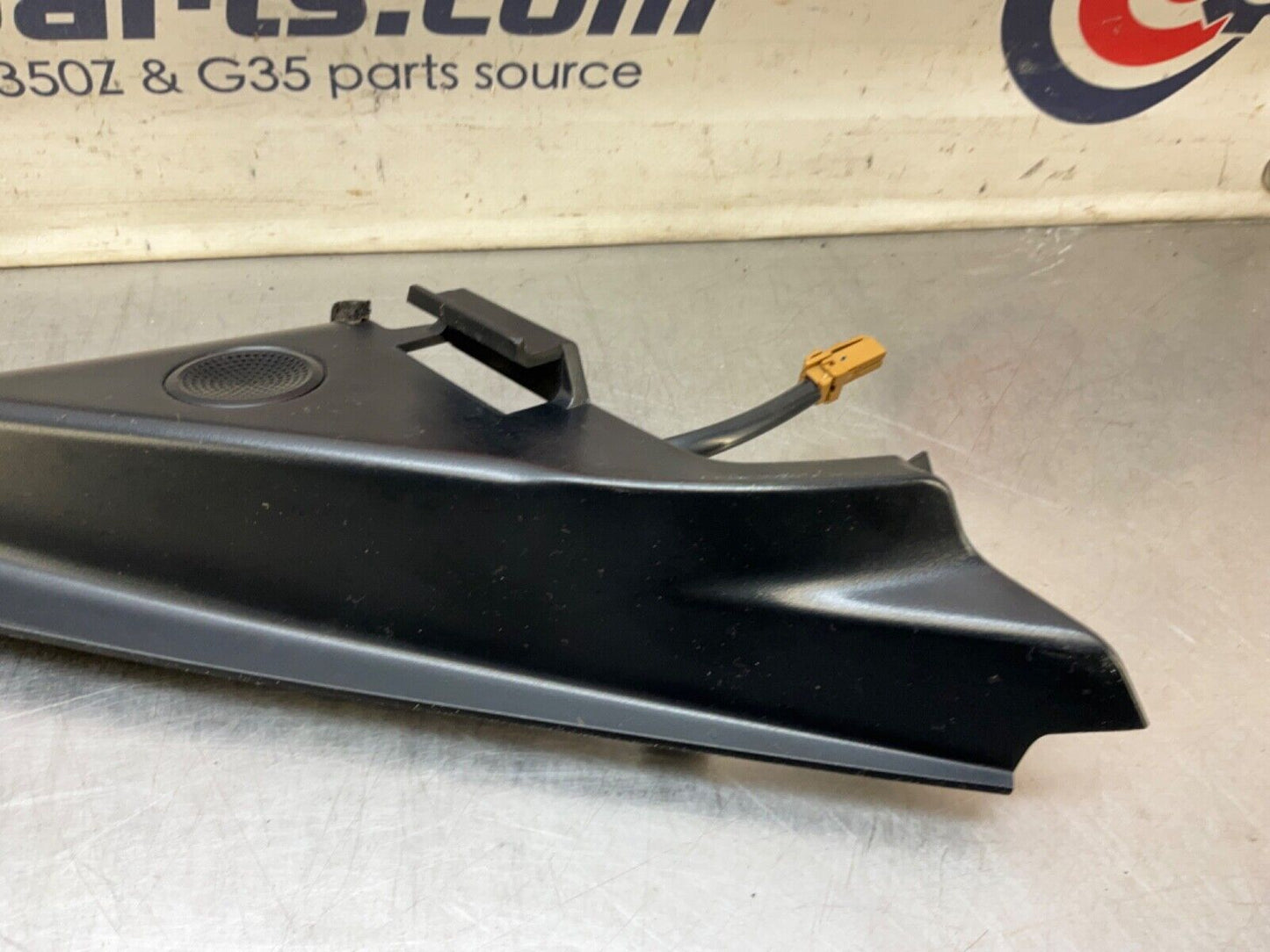 2004 Nissan Z33 350Z Passenger Right Tweeter Speaker Cover OEM 22BLCFE - On Point Parts Inc