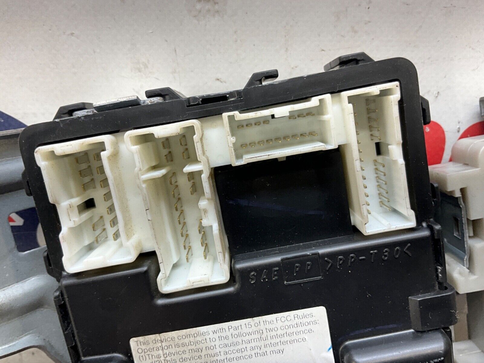 2004 Nissan Z33 350Z Manual Body Control Module BCM 284B1 CD005 OEM 22BLCFC - On Point Parts Inc