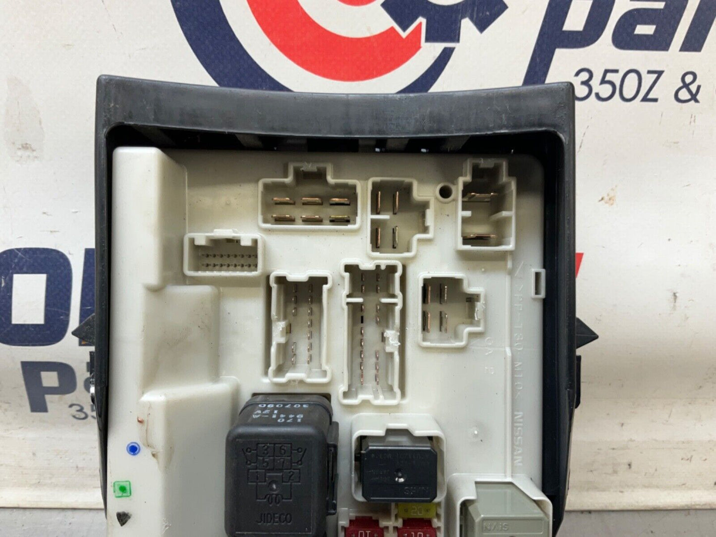 2004 Nissan Z33 350Z IPDM Large Fuse Box Relay Module 284B7-AQ006 OEM 22BLCFC - On Point Parts Inc