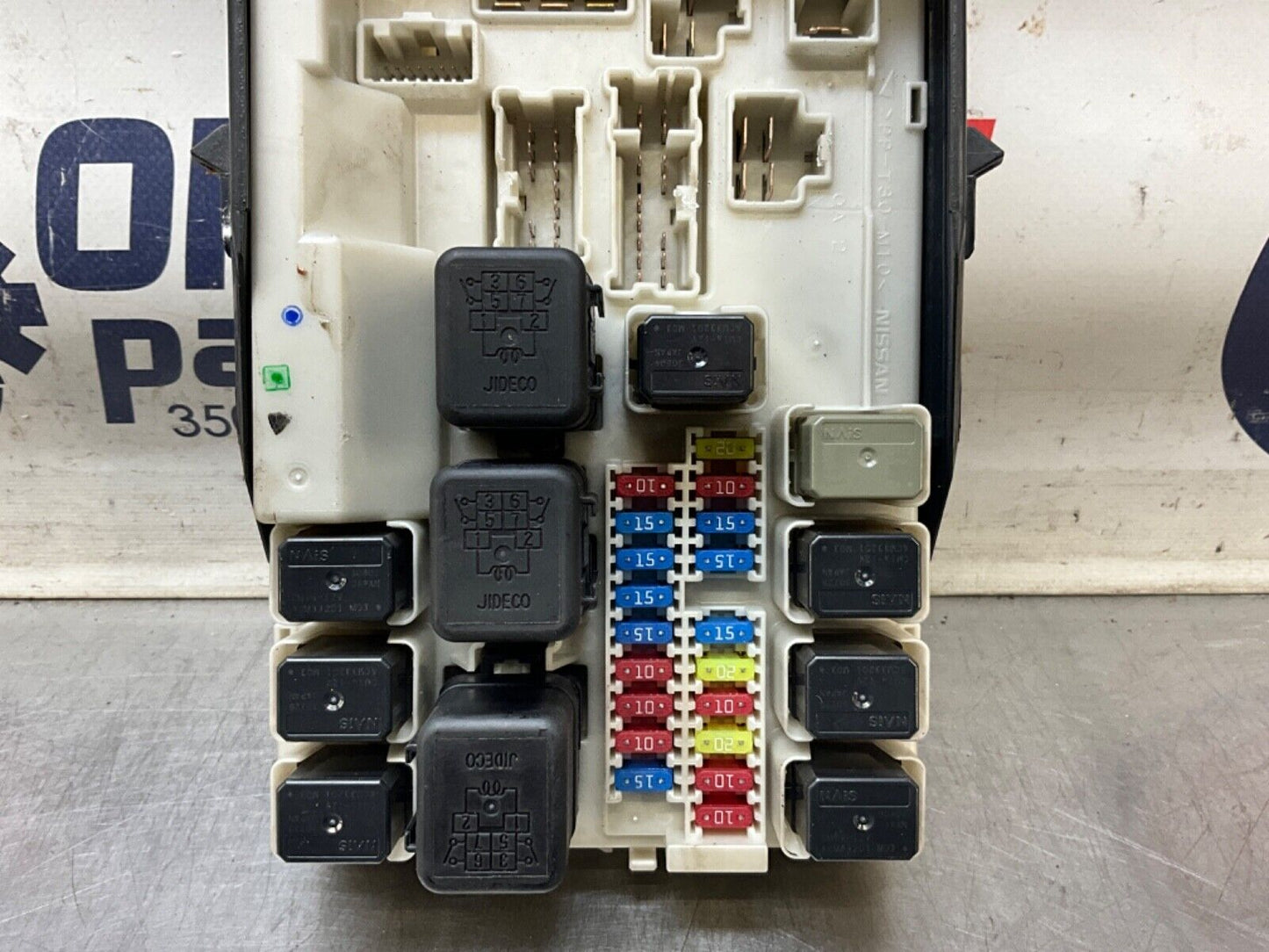 2004 Nissan Z33 350Z IPDM Large Fuse Box Relay Module 284B7-AQ006 OEM 22BLCFC - On Point Parts Inc
