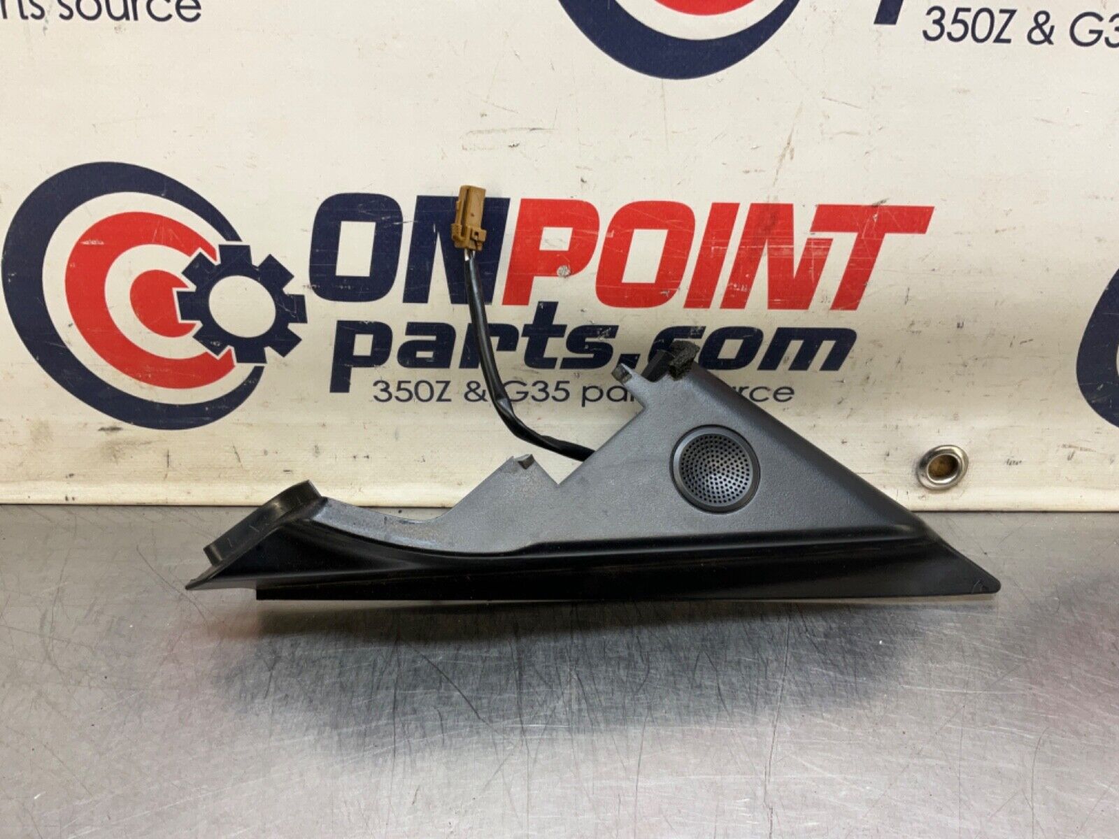 2004 Nissan Z33 350Z Driver Left Tweeter Speaker Cover OEM 22BLCFA - On Point Parts Inc