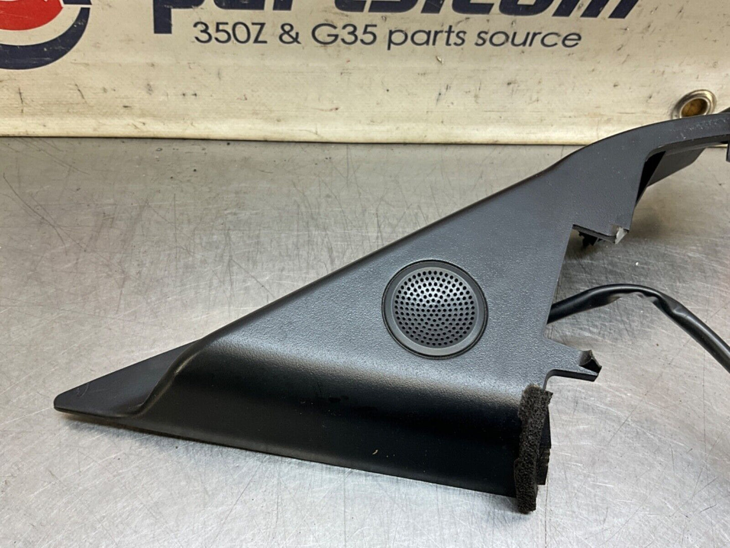 2004 Nissan Z33 350Z Driver Left Tweeter Speaker Cover OEM 22BLCFA - On Point Parts Inc