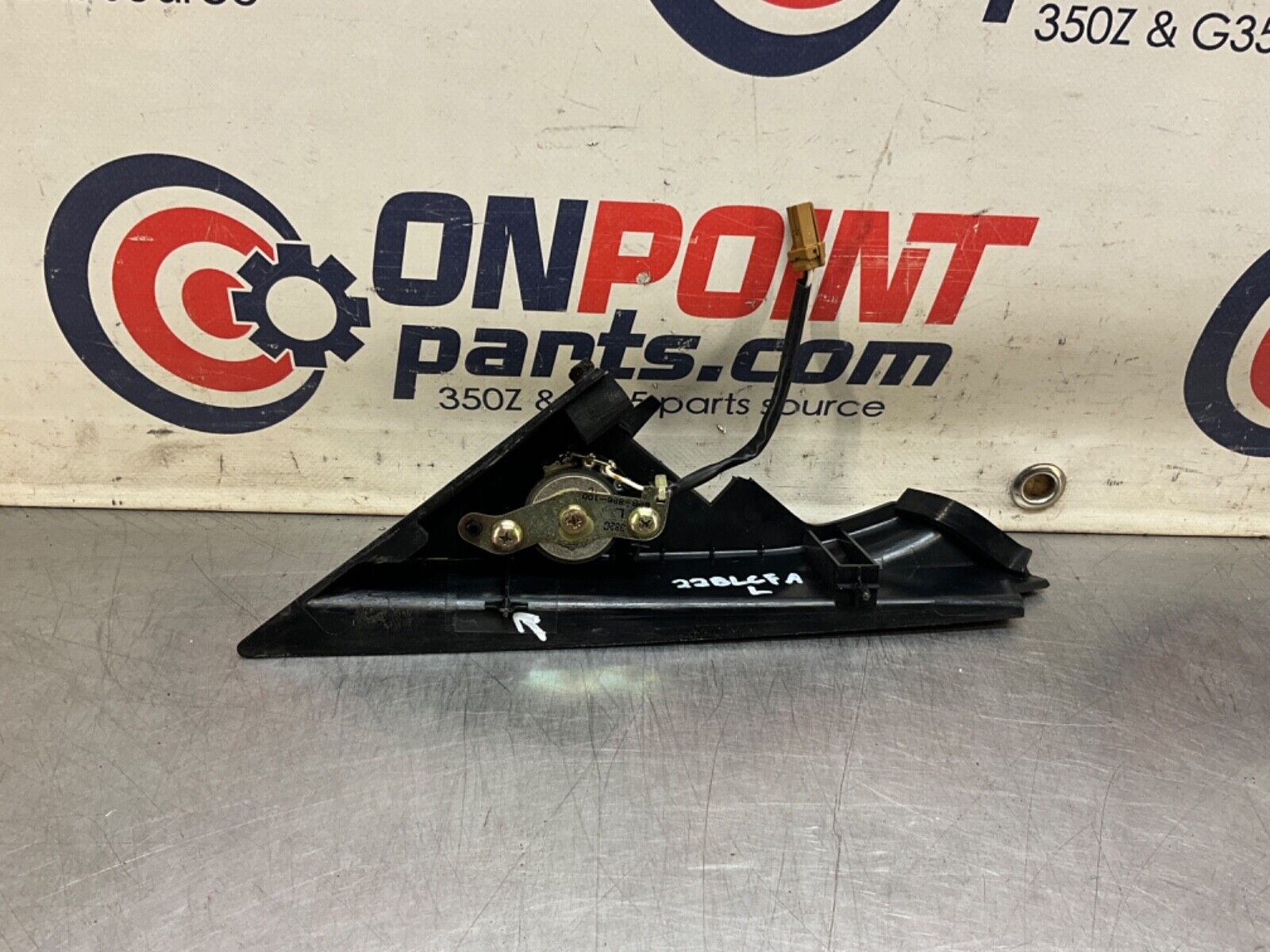 2004 Nissan Z33 350Z Driver Left Tweeter Speaker Cover OEM 22BLCFA - On Point Parts Inc