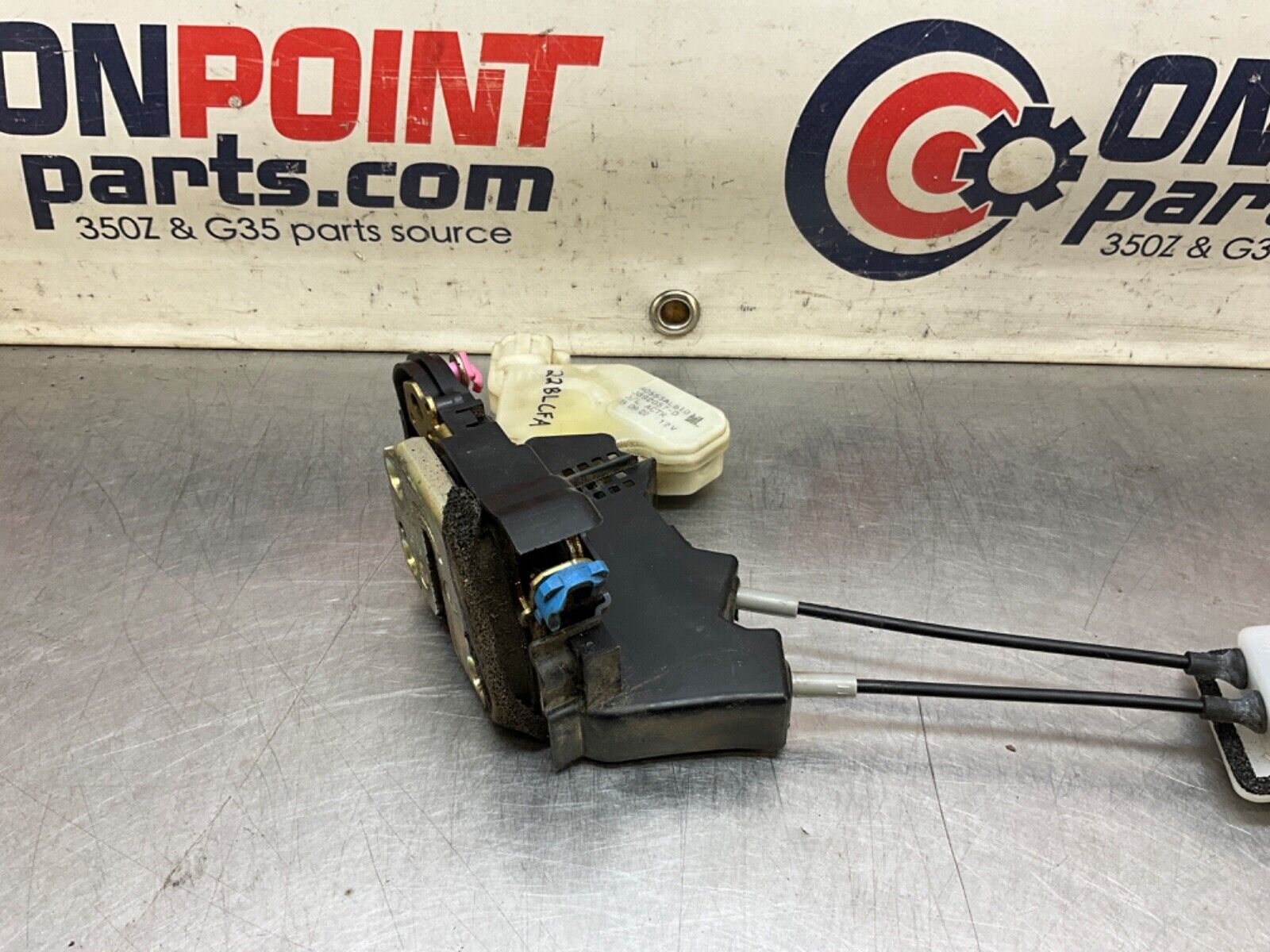 2004 Nissan Z33 350Z Driver Left  Door Lock Actuator OEM 22BLCFA - On Point Parts Inc