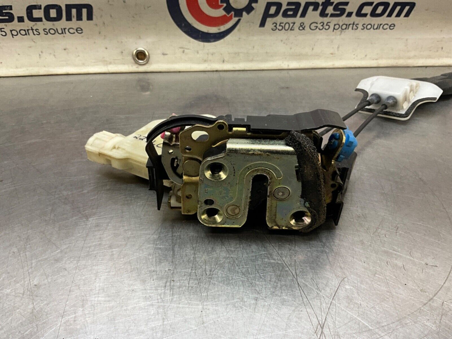 2004 Nissan Z33 350Z Driver Left  Door Lock Actuator OEM 22BLCFA - On Point Parts Inc