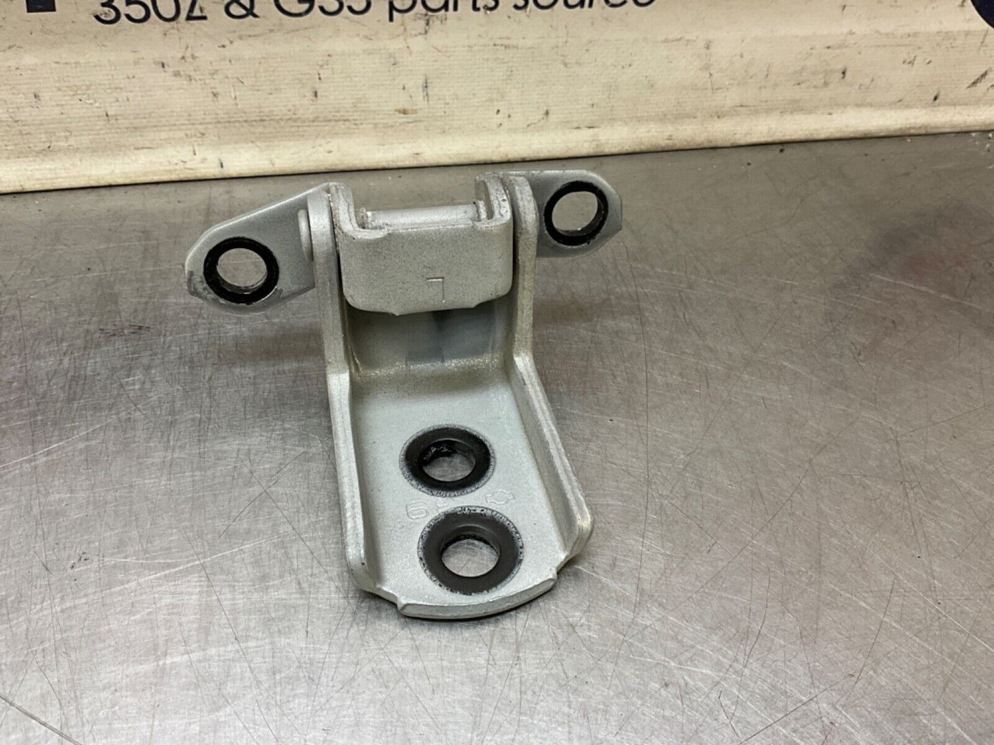 2004 Nissan Z33 350Z Driver Left Door Hinges OEM 22BLCFA - On Point Parts Inc