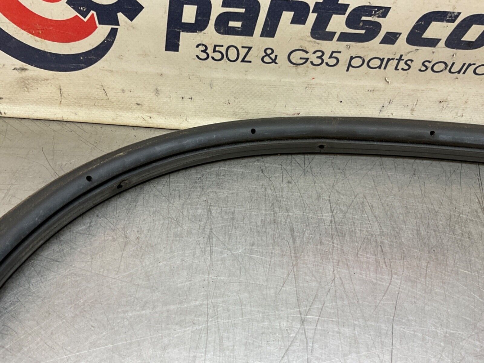 2004 Nissan Z33 350Z Passenger Right Lower Outer Door Seal OEM 22BLCFK - On Point Parts Inc