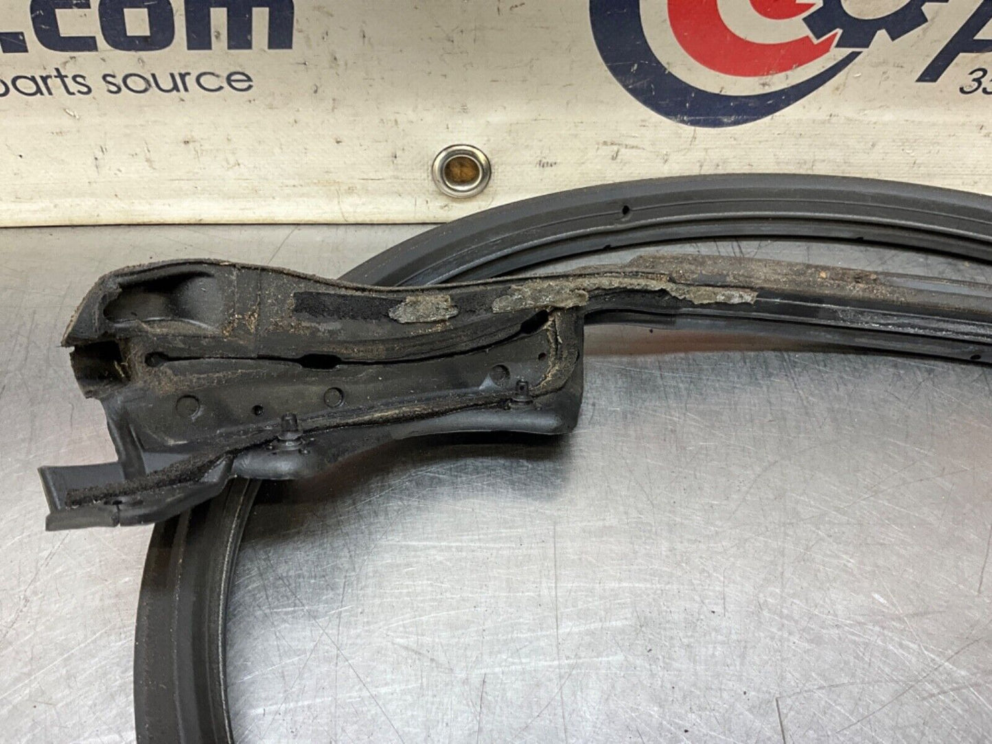 2004 Nissan Z33 350Z Passenger Right Lower Outer Door Seal OEM 22BLCFK - On Point Parts Inc