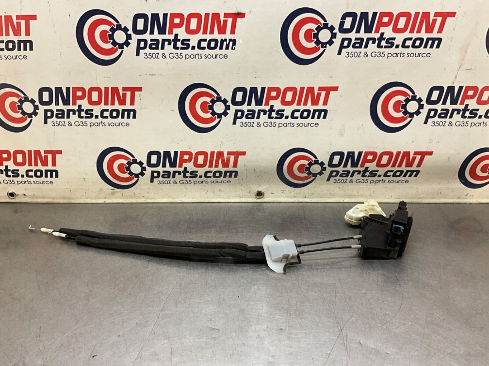 2004 Nissan Z33 350Z Passenger Right Door Lock Actuator OEM 22BLCFE - On Point Parts Inc