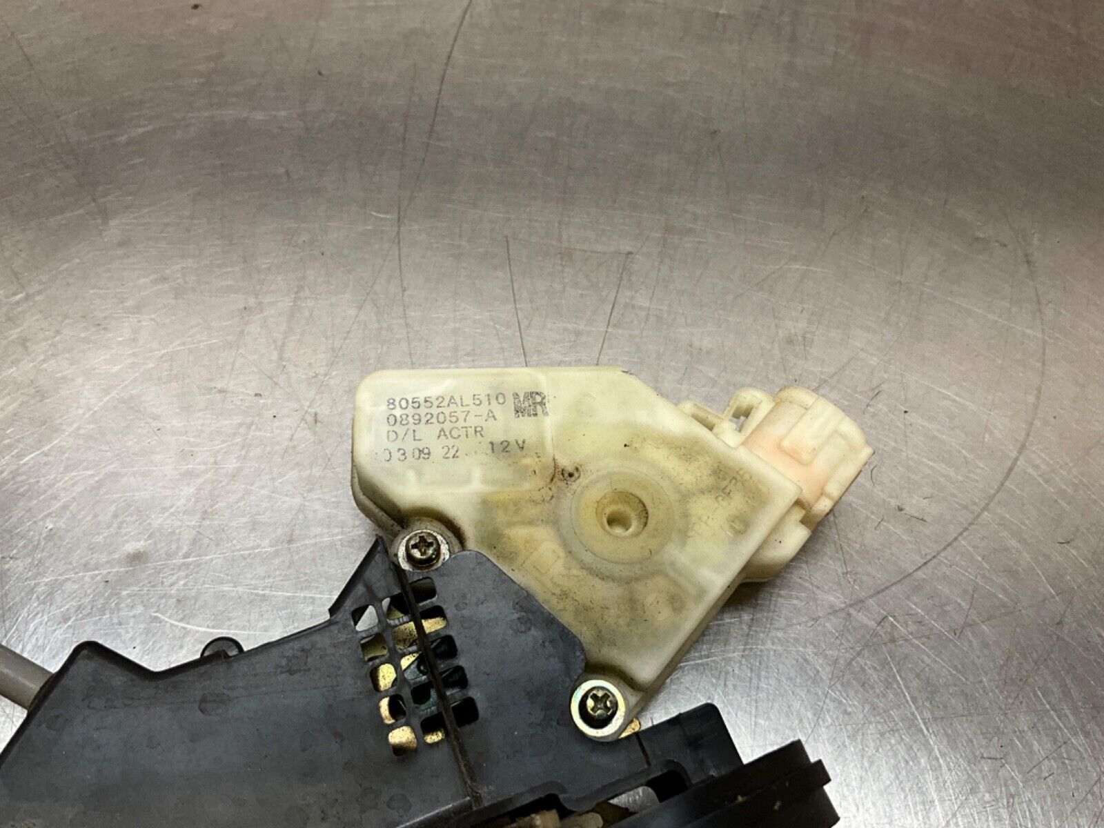 2004 Nissan Z33 350Z Passenger Right Door Lock Actuator OEM 22BLCFE - On Point Parts Inc