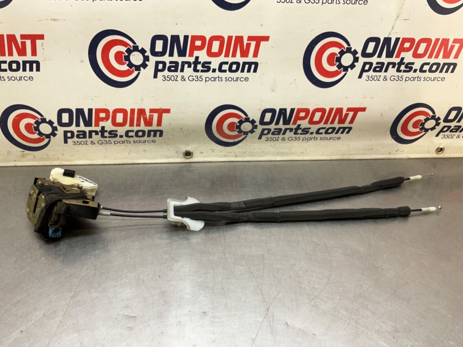 2004 Nissan Z33 350Z Passenger Right Door Lock Actuator OEM 22BLCFE - On Point Parts Inc