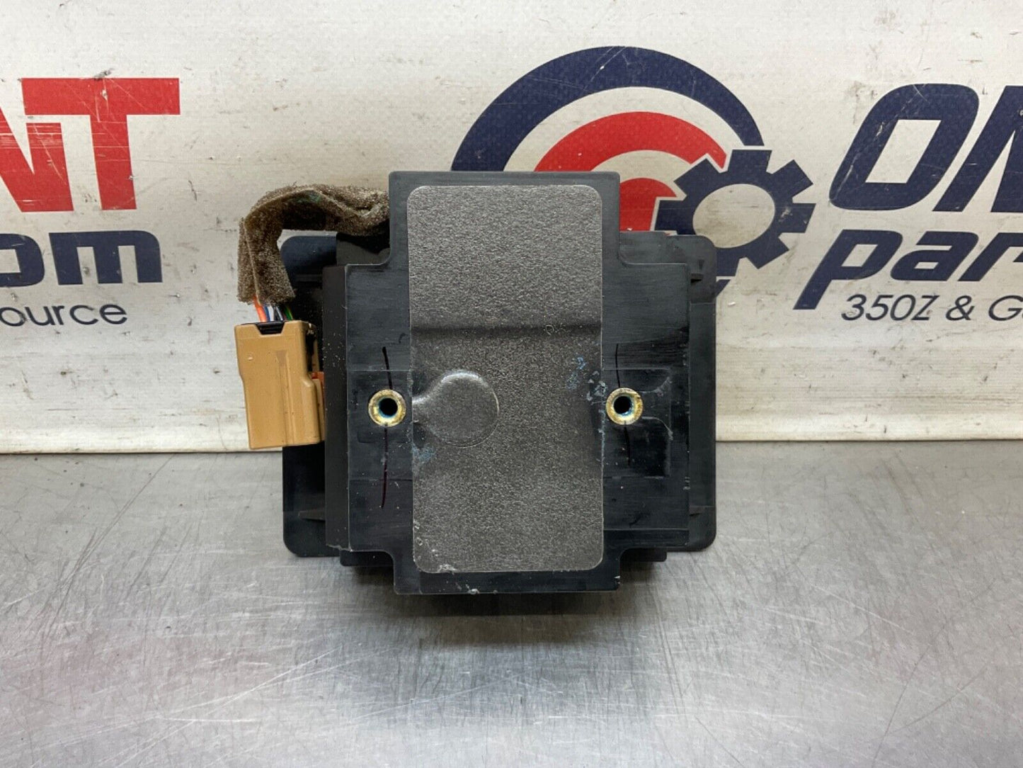 2004 Nissan Z33 350Z Bose Subwoofer Speaker Amplifier Module OEM 11BAJFC - On Point Parts Inc