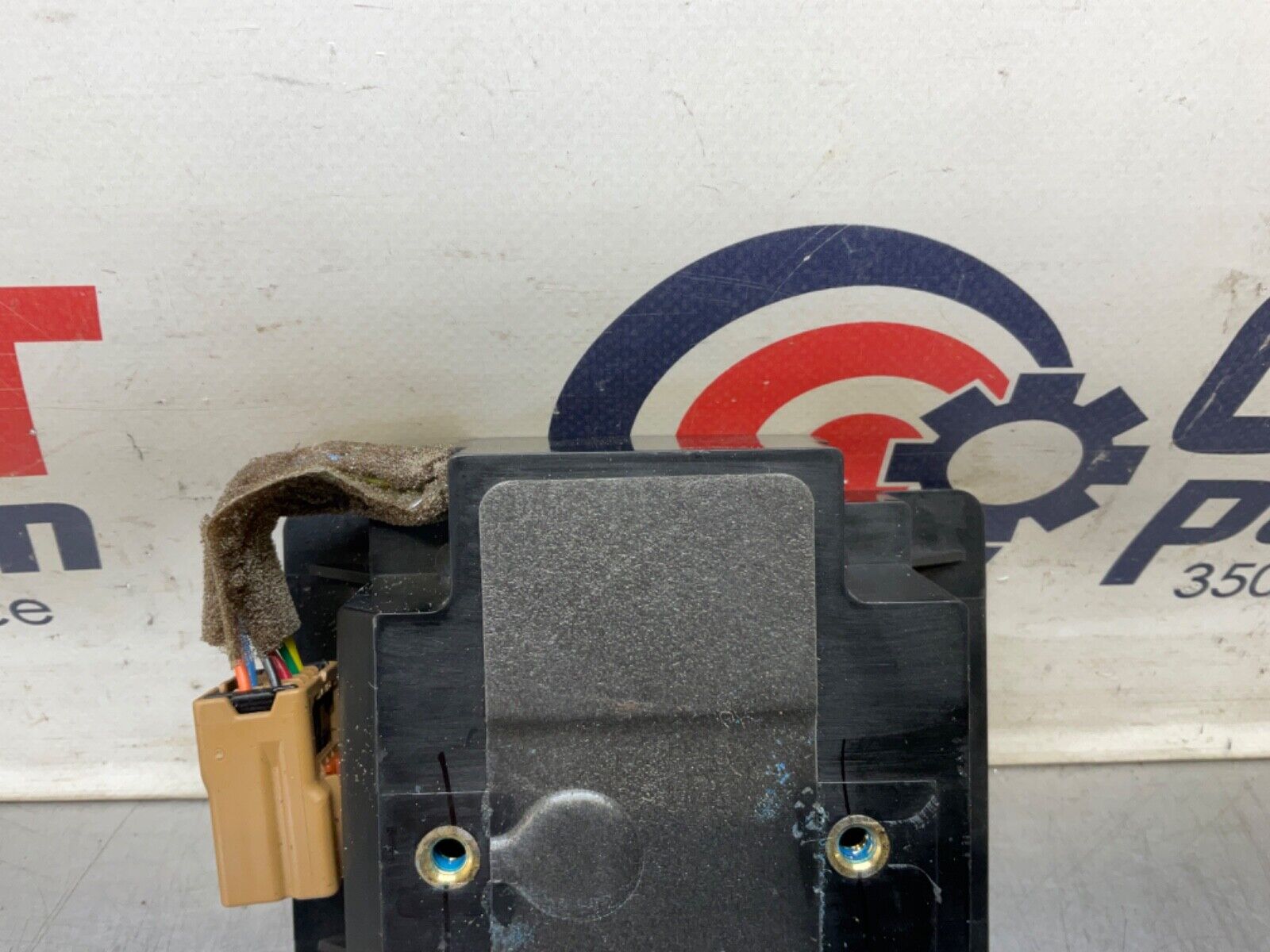 2004 Nissan Z33 350Z Bose Subwoofer Speaker Amplifier Module OEM 11BAJFC - On Point Parts Inc