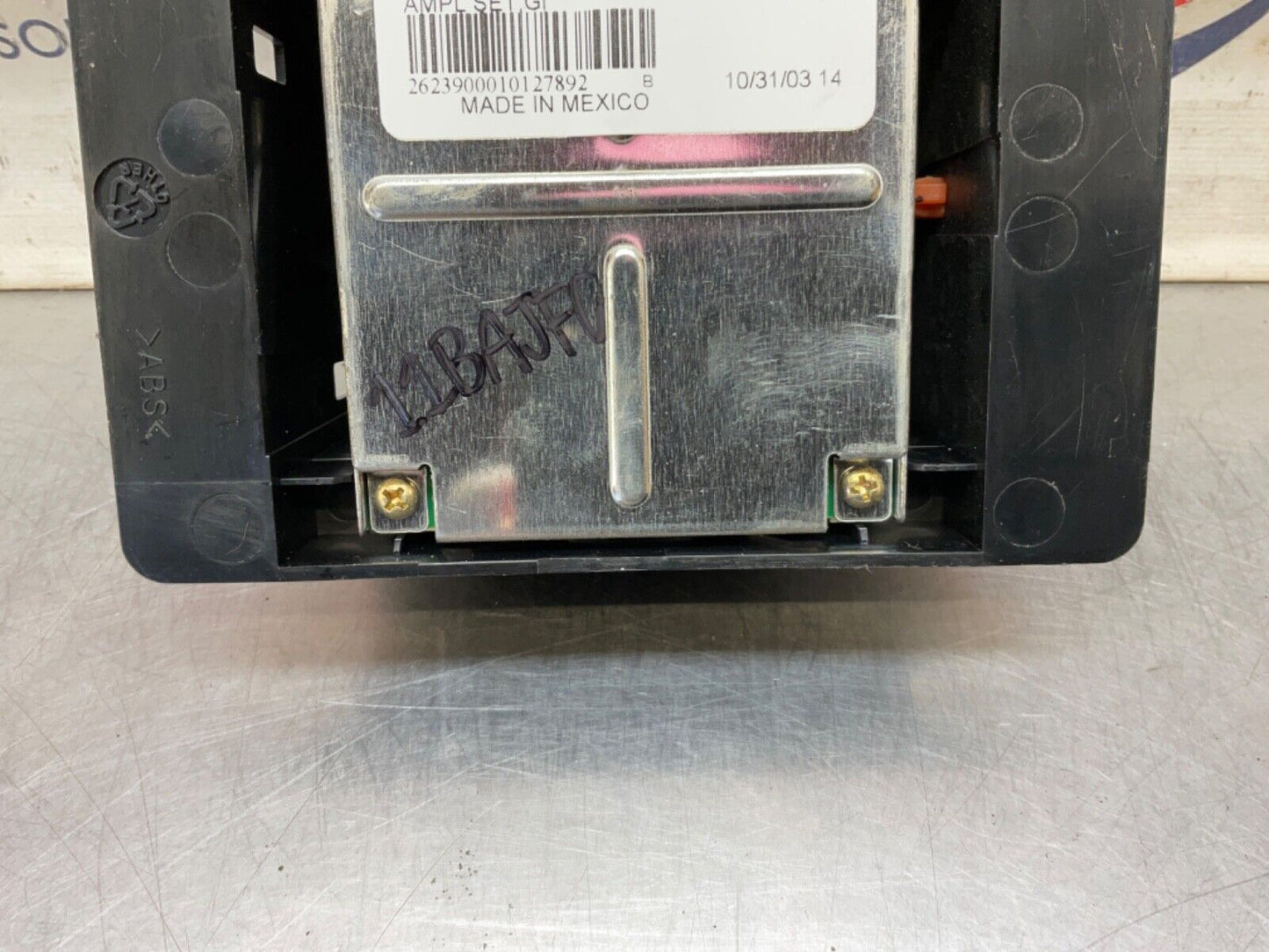 2004 Nissan Z33 350Z Bose Subwoofer Speaker Amplifier Module OEM 11BAJFC - On Point Parts Inc