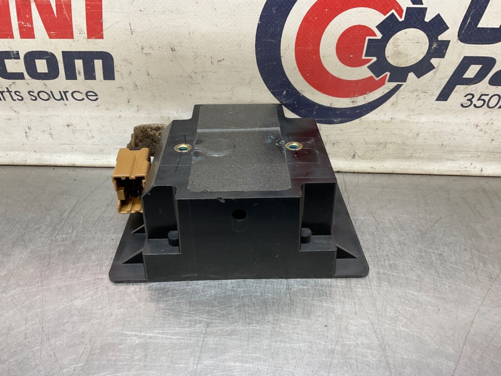 2004 Nissan Z33 350Z Bose Subwoofer Speaker Amplifier Module OEM 11BAJFC - On Point Parts Inc