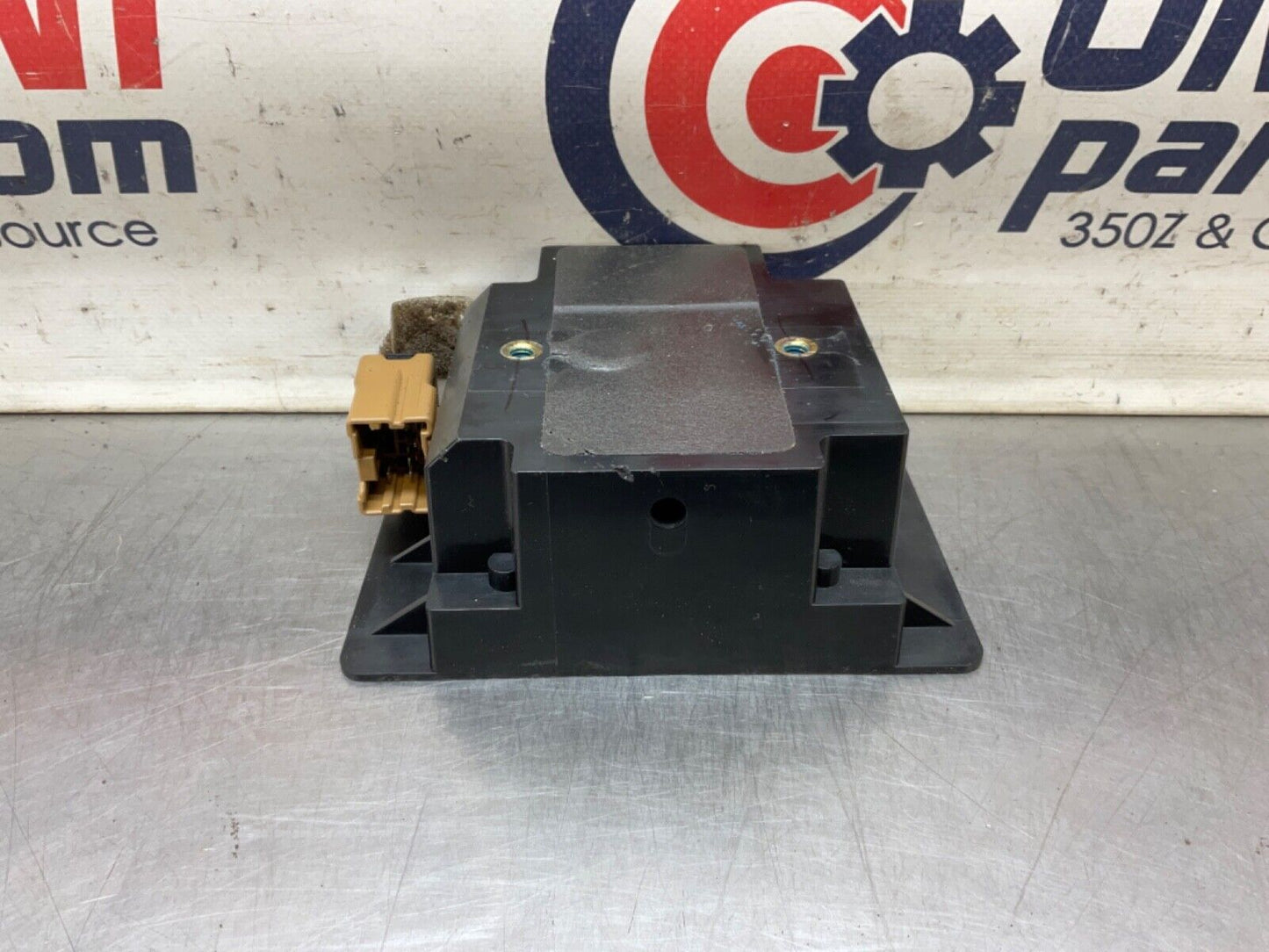 2004 Nissan Z33 350Z Bose Subwoofer Speaker Amplifier Module OEM 11BAJFC - On Point Parts Inc