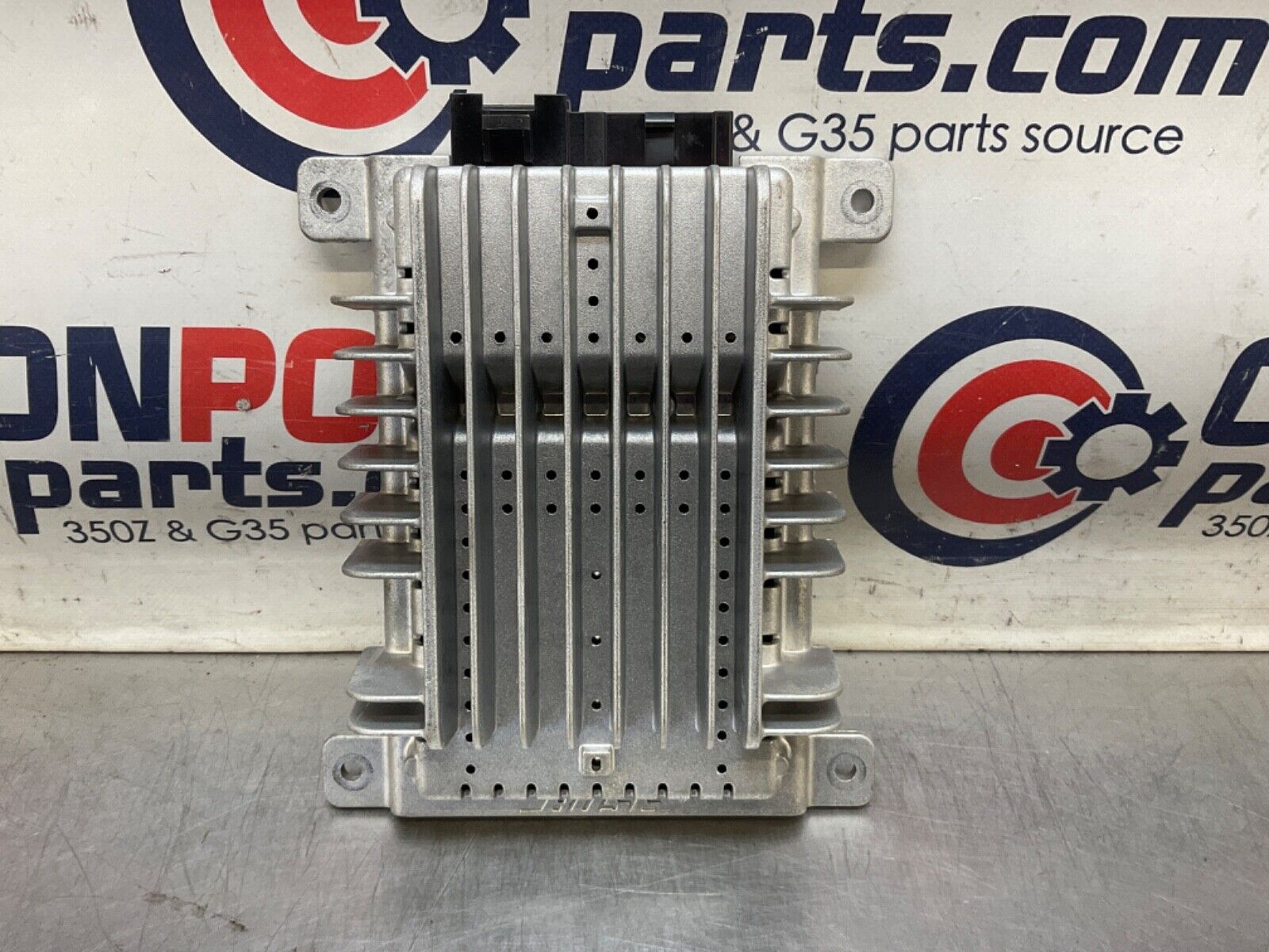 2004 Nissan Z33 350ZBose Speaker Radio Receiver Amplifier  11BAJFC - On Point Parts Inc