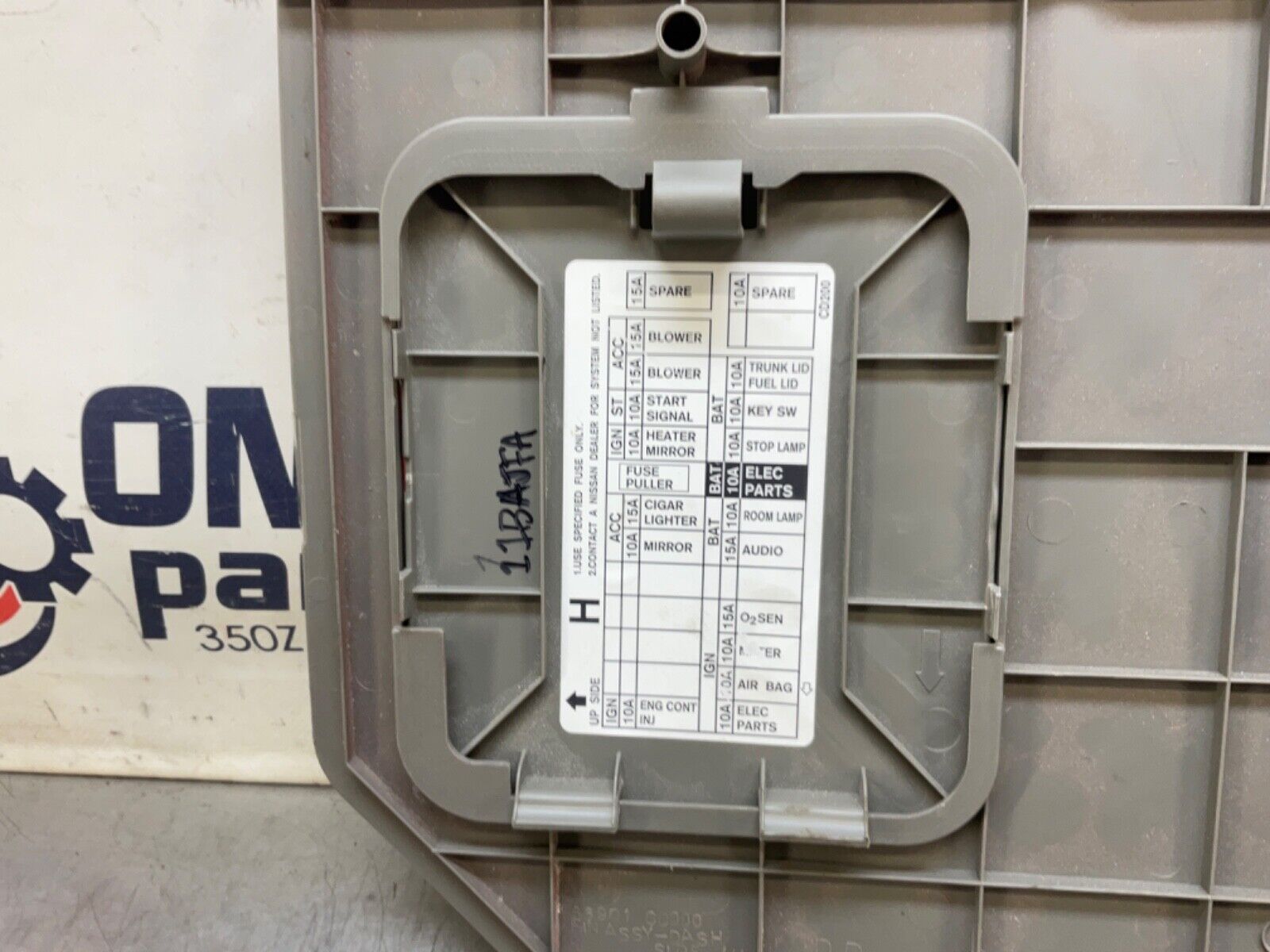 2004 Nissan Z33 350Z Driver Left Small Fuse Panel Cover 66901 OEM 11BAJFA - On Point Parts Inc