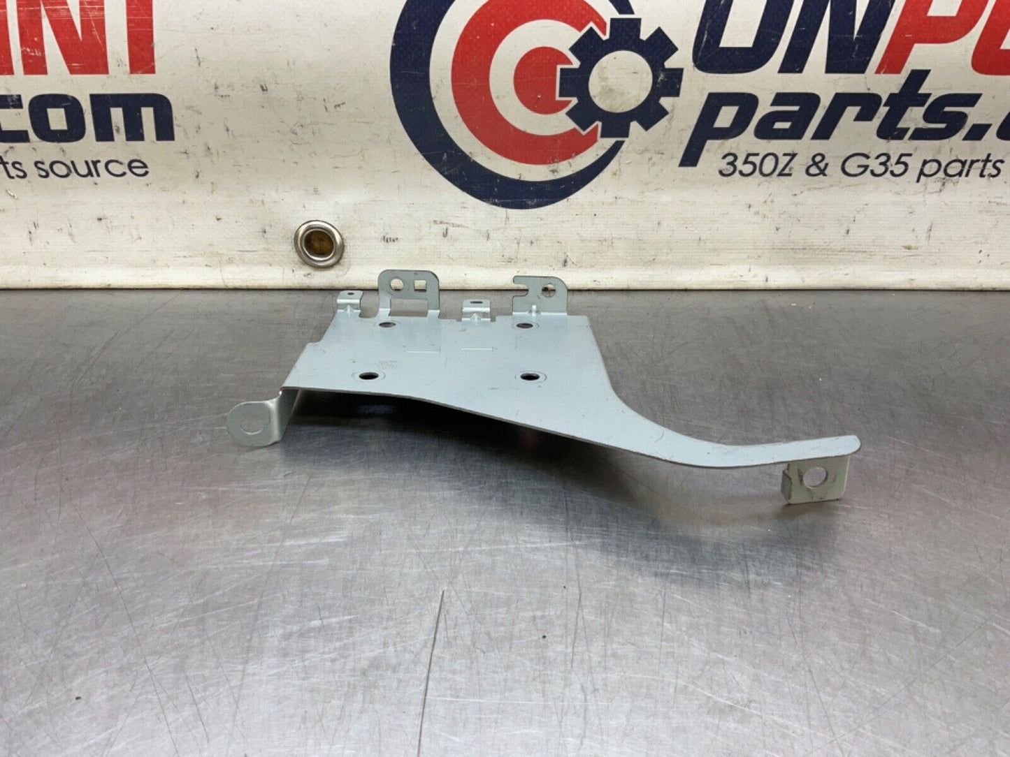 2004 Nissan Z33 350Z Double DIN Radio Mount Brackets OEM 11BAJFC - On Point Parts Inc