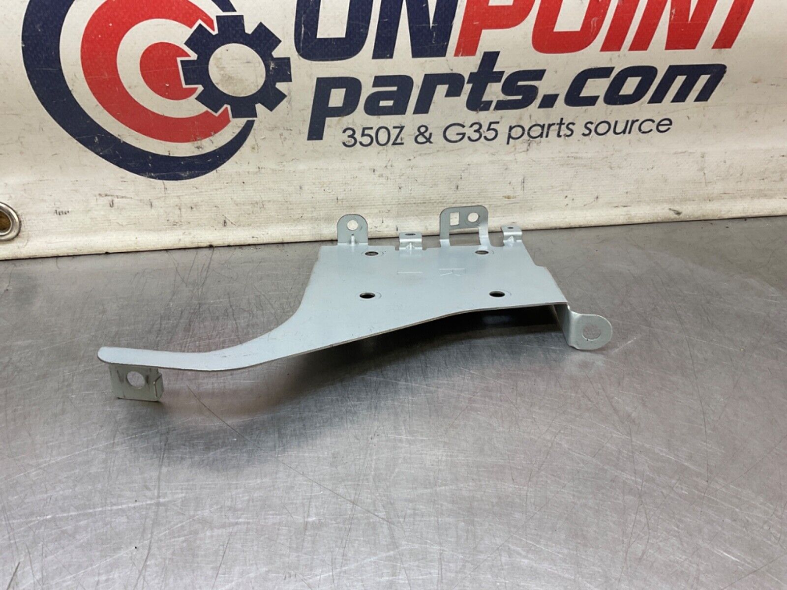 2004 Nissan Z33 350Z Double DIN Radio Mount Brackets OEM 11BAJFC - On Point Parts Inc