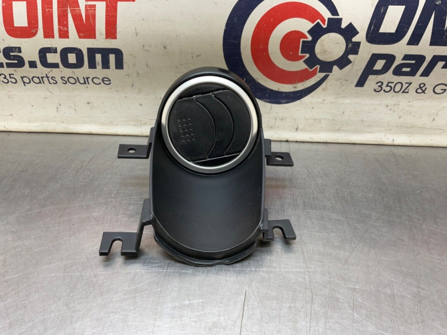 2004 Nissan Z33 350Z Driver Left Door Panel Vent 80965 OEM 11BAJFA - On Point Parts Inc