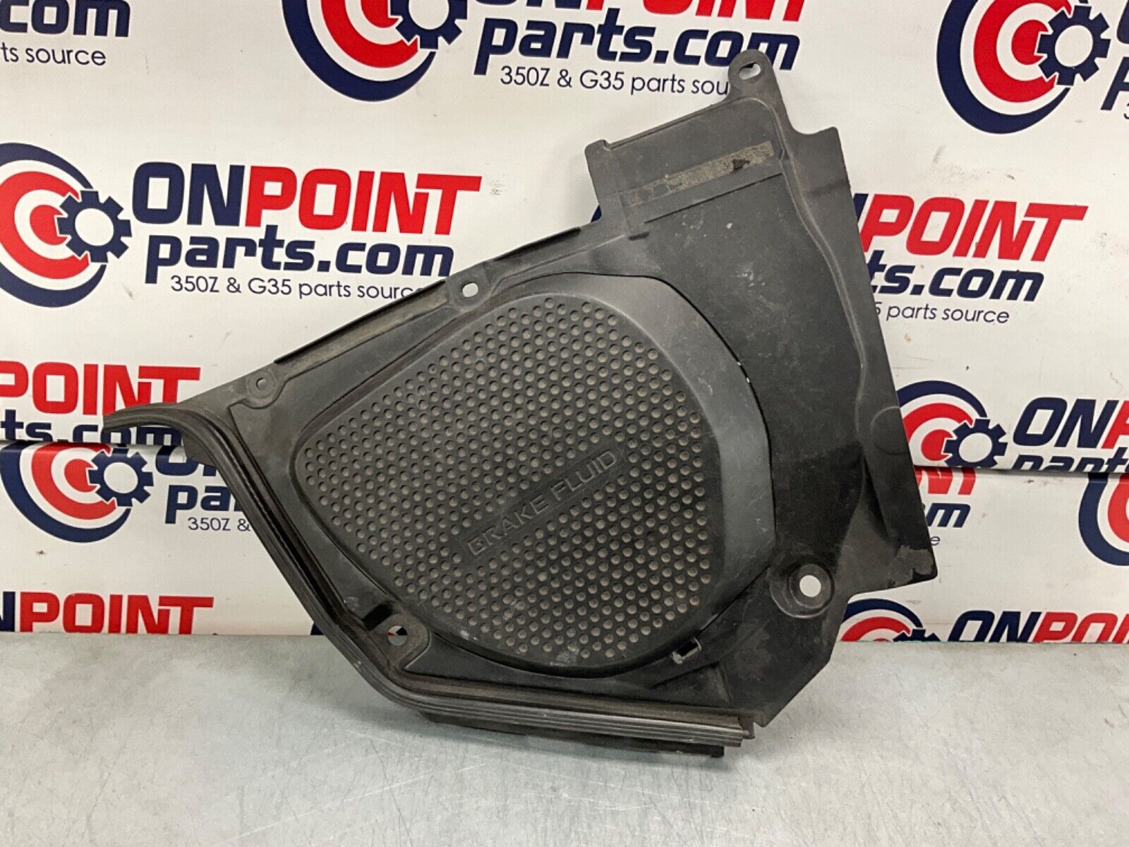 2004 Nissan Z33 350Z Driver Left Brake Fluid Cover OEM 11BAJF2 - On Point Parts Inc