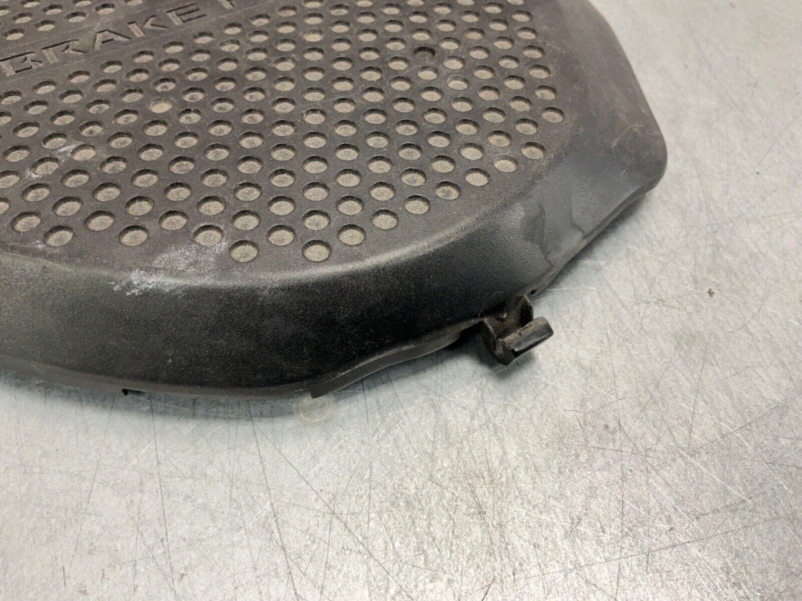 2004 Nissan Z33 350Z Driver Left Brake Fluid Cover OEM 11BAJF2 - On Point Parts Inc