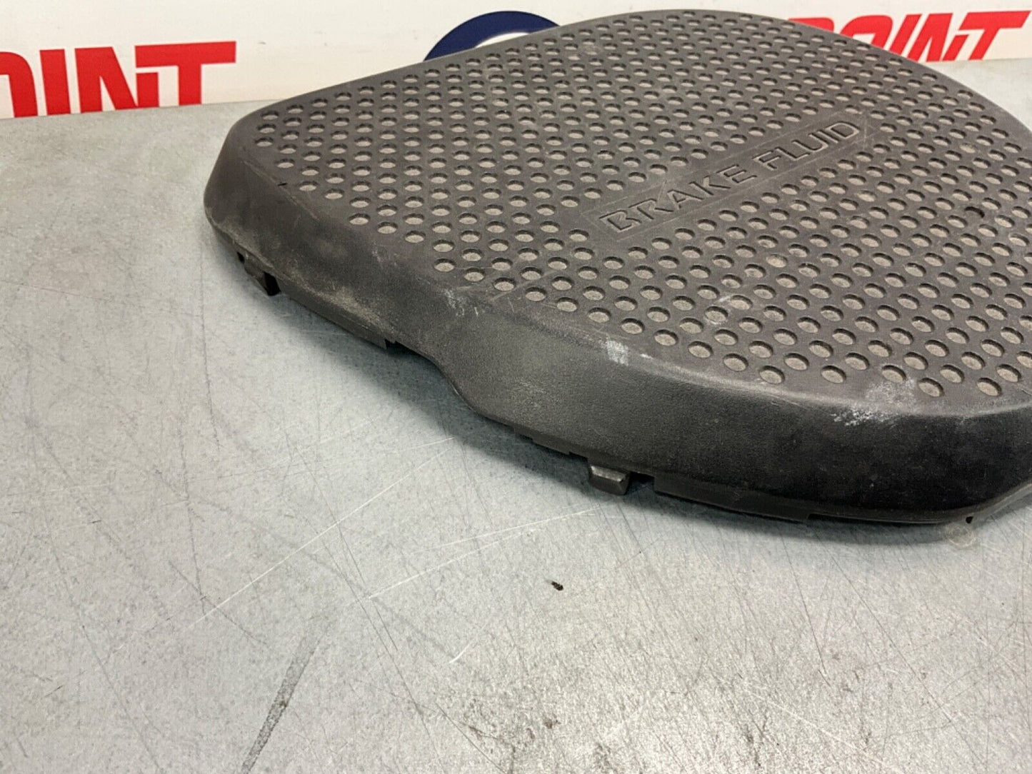 2004 Nissan Z33 350Z Driver Left Brake Fluid Cover OEM 11BAJF2 - On Point Parts Inc