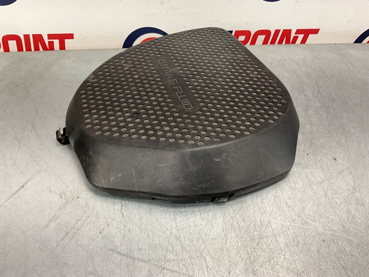 2004 Nissan Z33 350Z Driver Left Brake Fluid Cover OEM 11BAJF2 - On Point Parts Inc