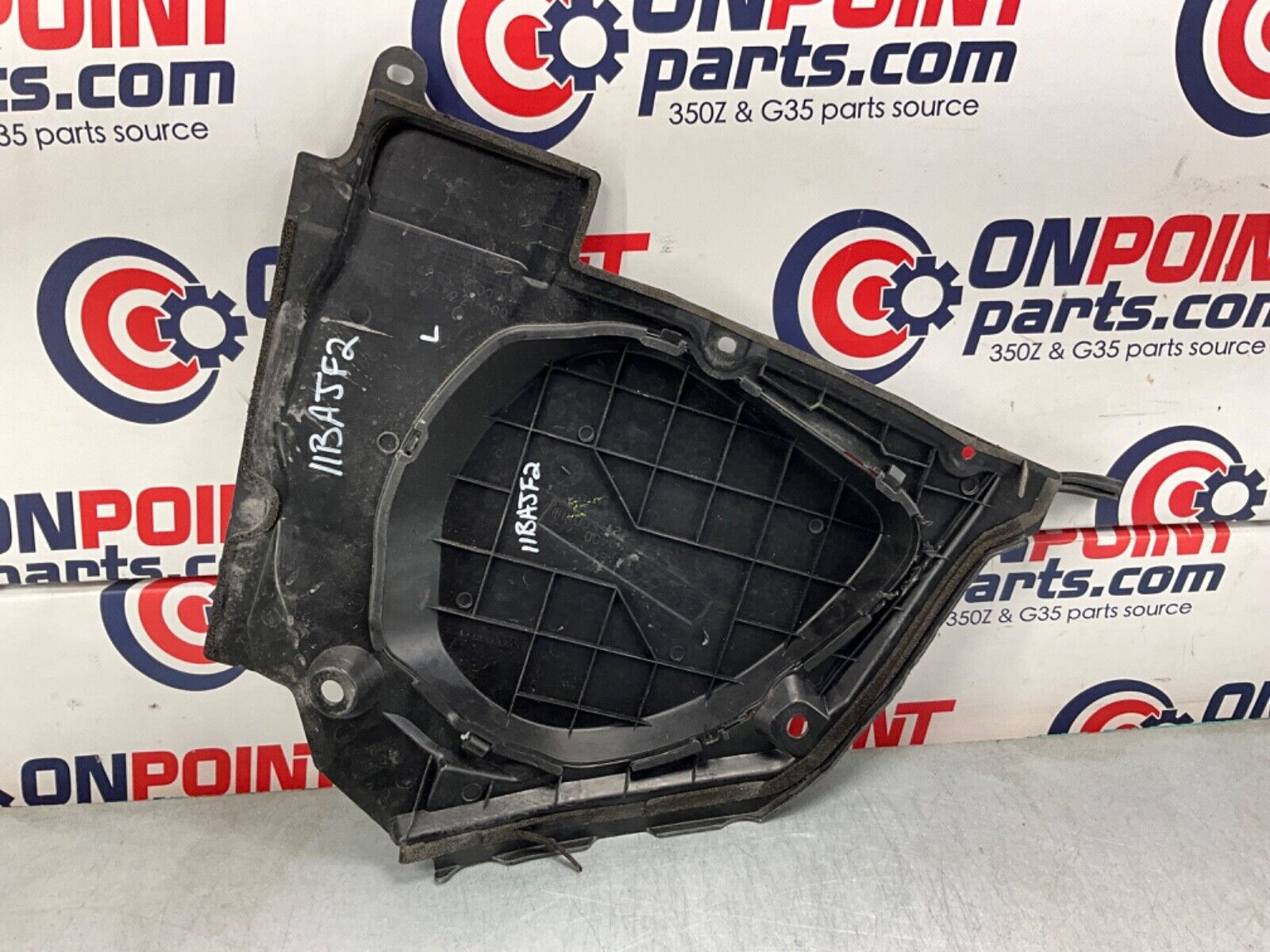 2004 Nissan Z33 350Z Driver Left Brake Fluid Cover OEM 11BAJF2 - On Point Parts Inc