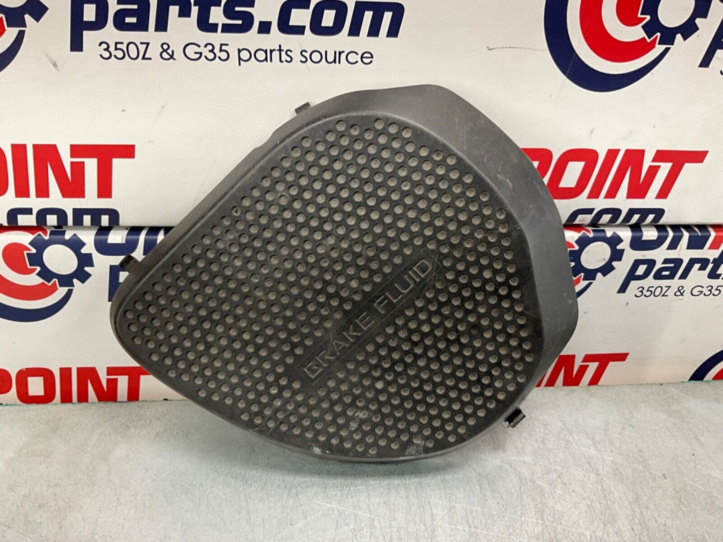2004 Nissan Z33 350Z Driver Left Brake Fluid Cover OEM 11BAJF2 - On Point Parts Inc