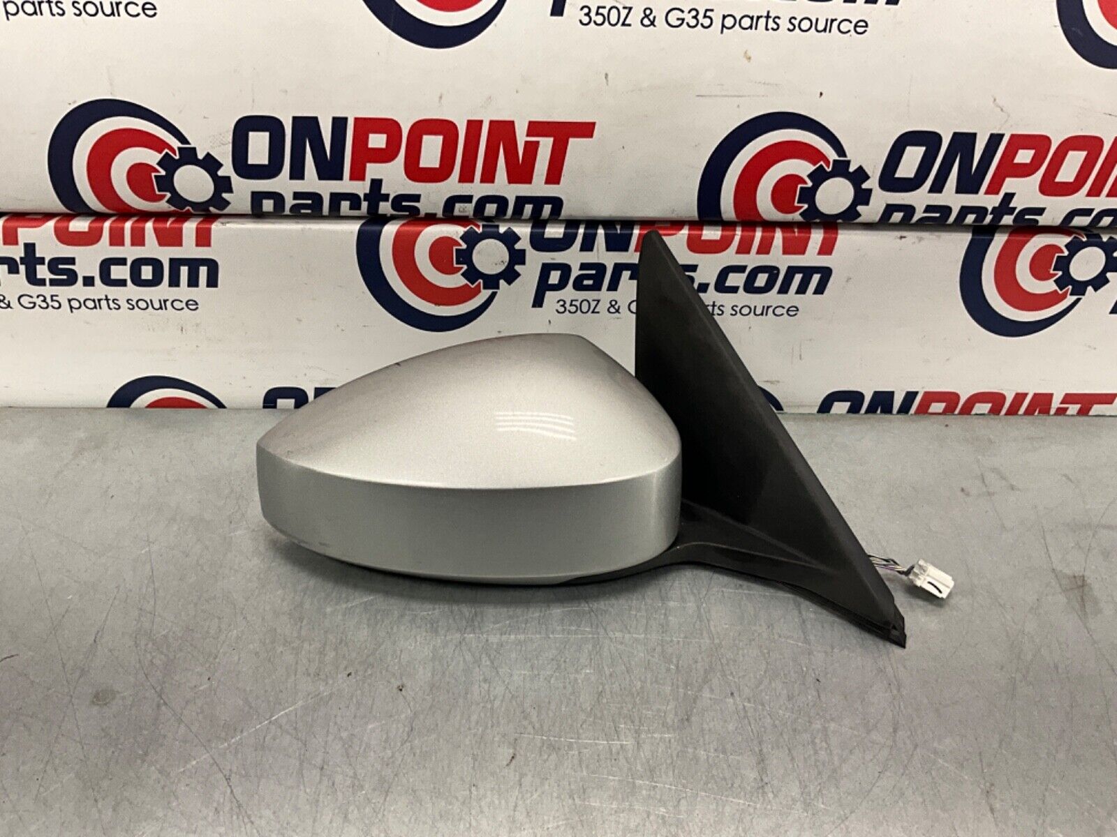 2004 Nissan Z33 350Z Passenger Right Power Side View Mirror OEM 11BAJFE - On Point Parts Inc