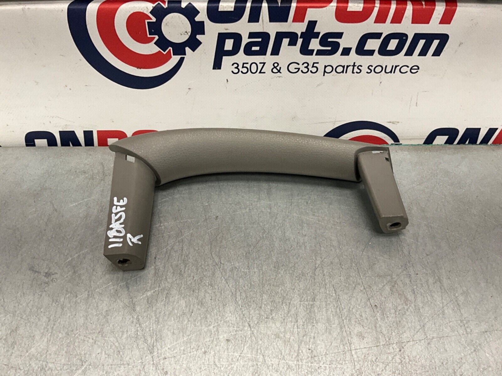 2004 Nissan Z33 350Z Passenger Right Door Grip Pull Handle 80978 OEM 11BAJFE - On Point Parts Inc