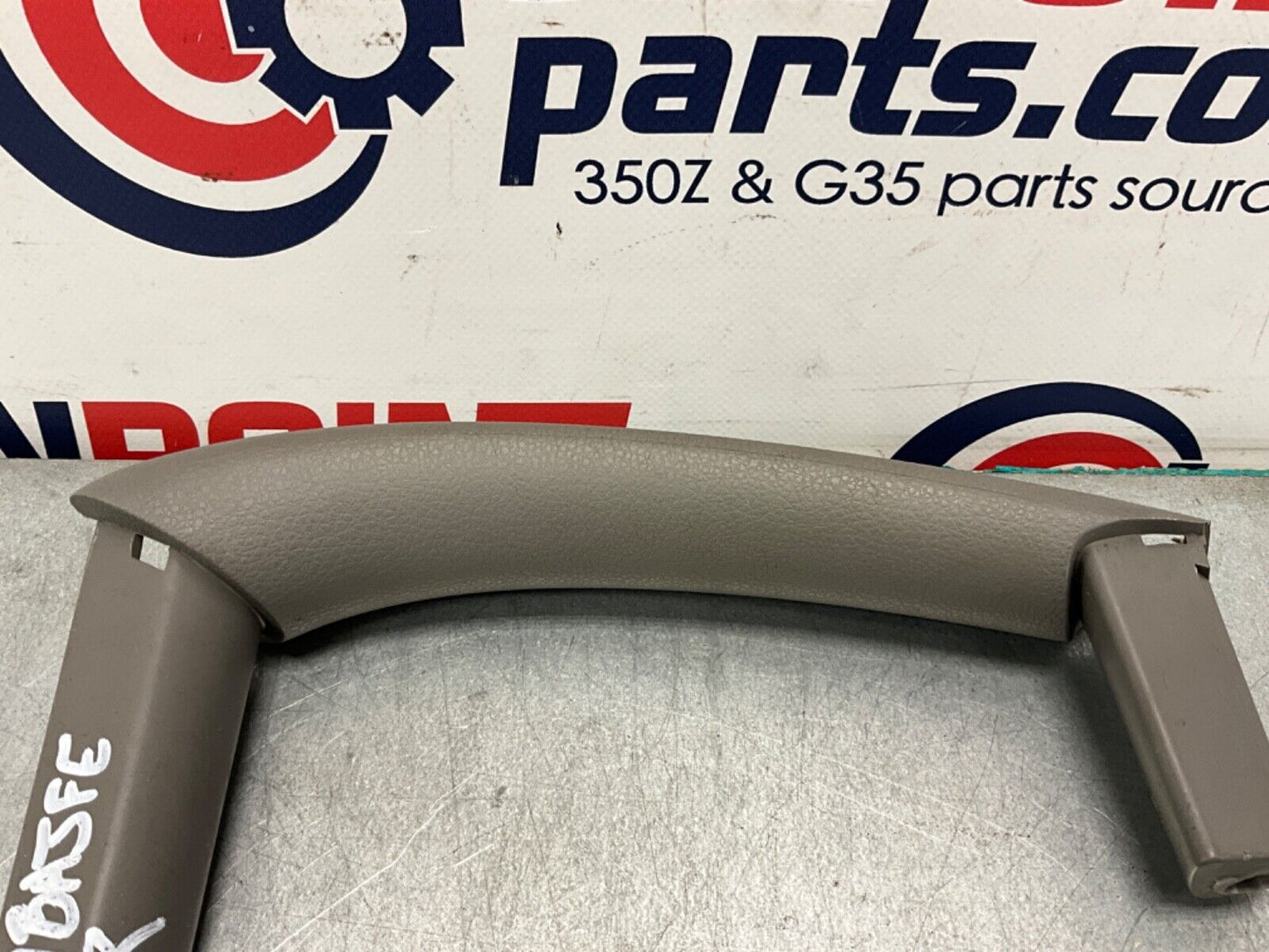 2004 Nissan Z33 350Z Passenger Right Door Grip Pull Handle 80978 OEM 11BAJFE - On Point Parts Inc