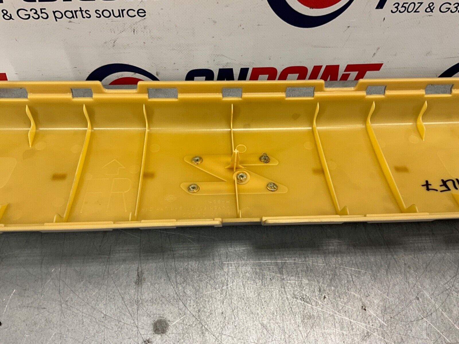 2004 Nissan Z33 350Z Rear Trunk Upper Strut Cover Trim 93130 OEM 14BALF7 - On Point Parts Inc