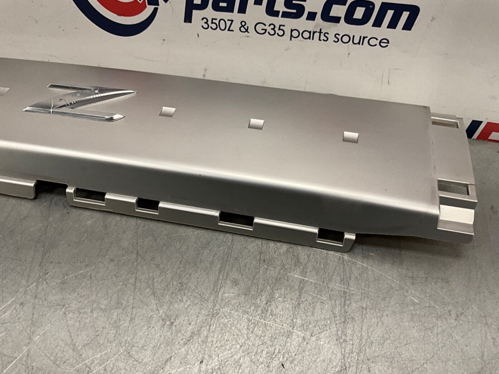 2004 Nissan Z33 350Z Rear Trunk Upper Strut Cover Trim 93130 OEM 14BALF7 - On Point Parts Inc